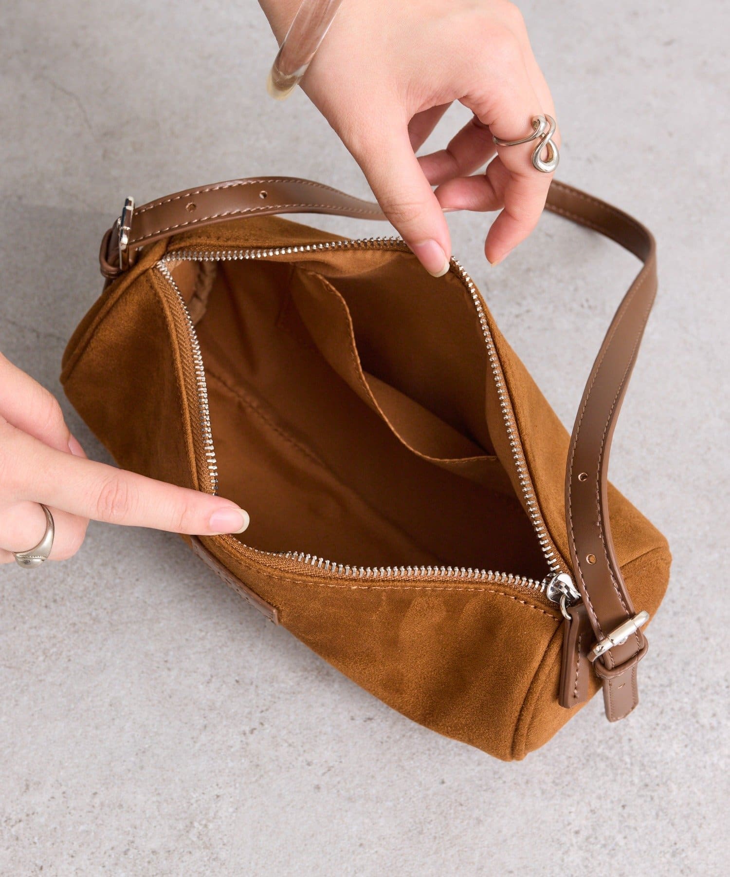 mystic(ミスティック) loti スウェードドラムBAG