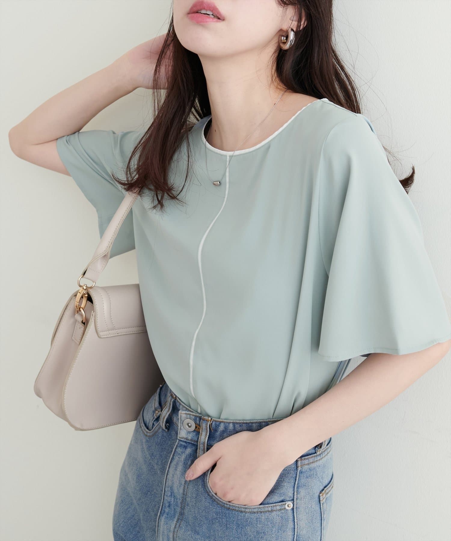 natural couture(ナチュラルクチュール) バイカラーフレア袖ブラウス