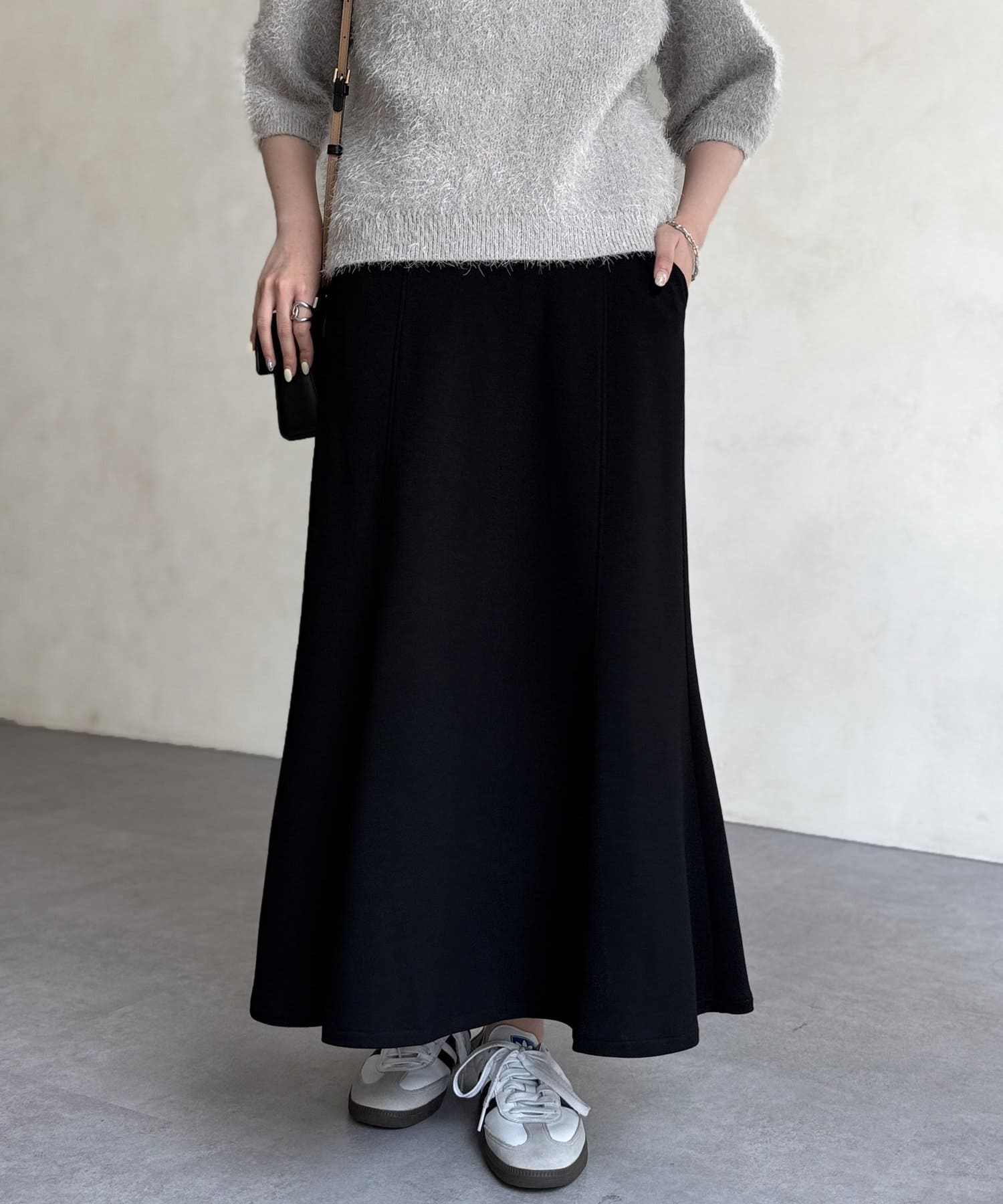 Chez toi(シェトワ) ダンボールセミフレアスカート