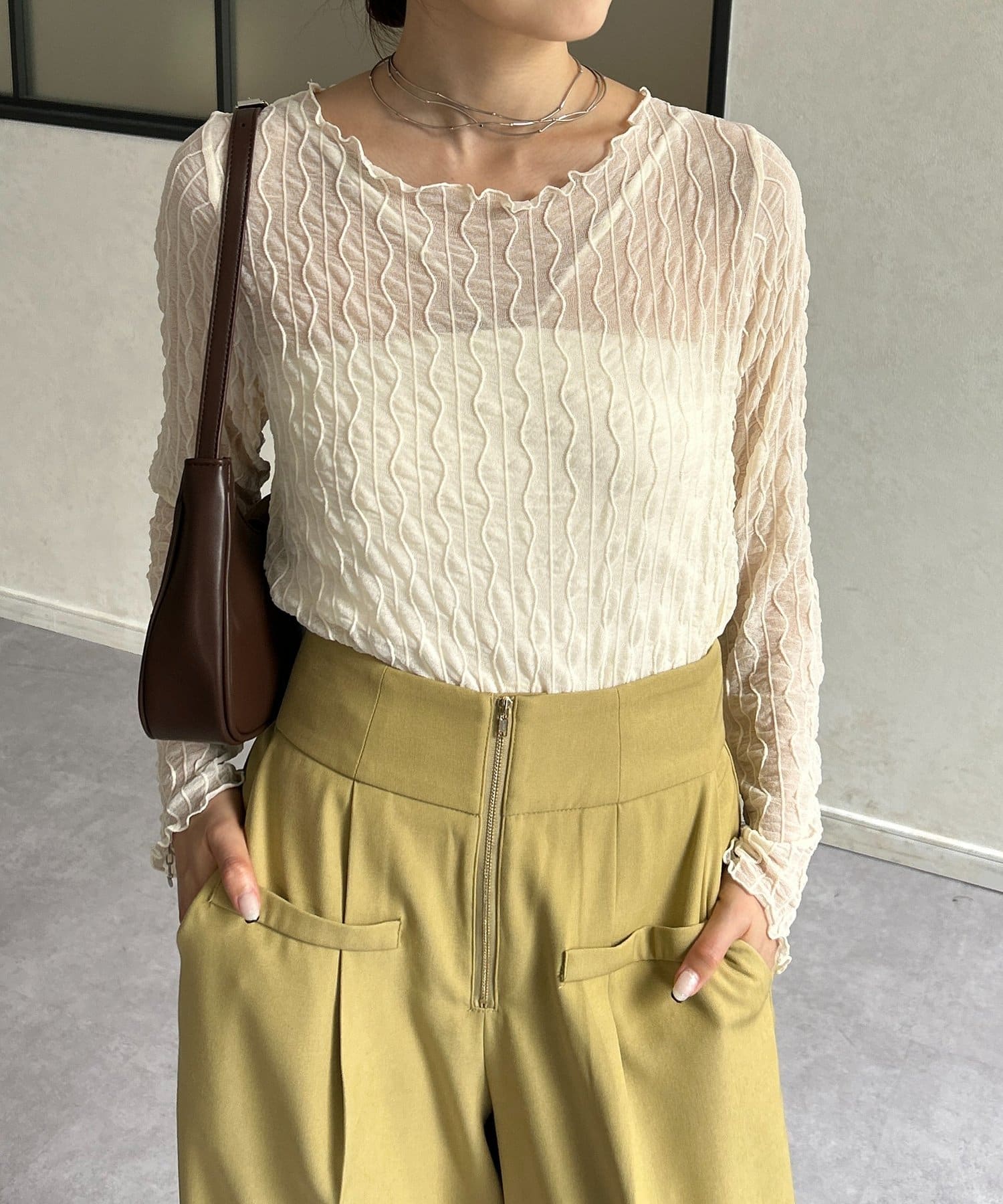 Thevon.(ゼヴォン) ウェーブ柄シアープルオーバー