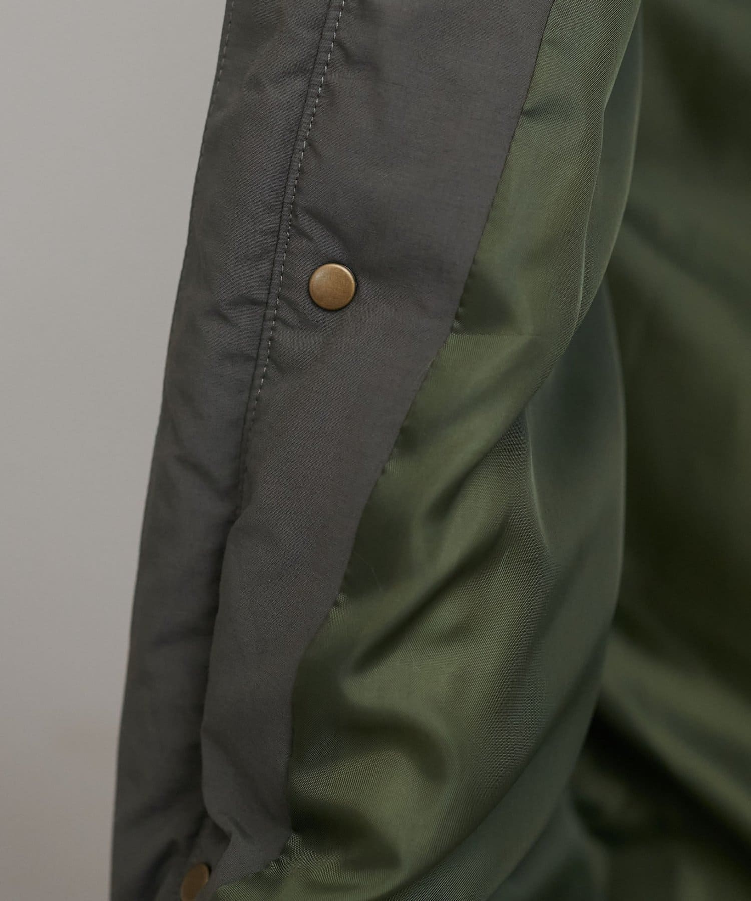 DISCOAT(ディスコート) 【ユニセックス】衿フェイクレザー中綿ブルゾン