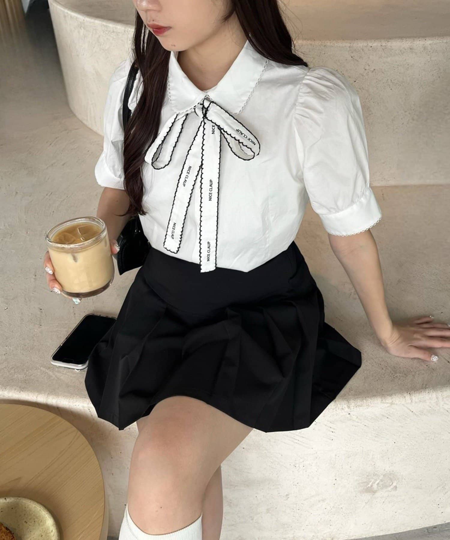 NICE CLAUP / OLIVE des OLIVE OUTLET(ナイスクラップ  / オリーブ デ オリーブ アウトレット) 【one after another】リボンシャツ