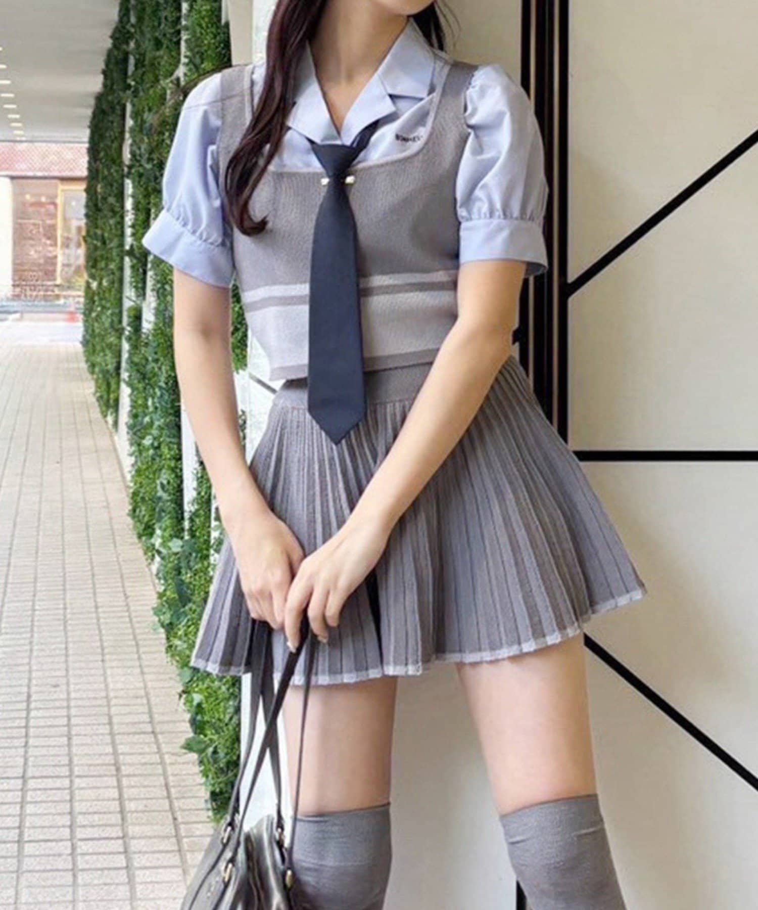 【スカート】ウエスト＝60-66丈＝38同型：0151090450e~NICECLAUP 2025 Summer Collection~トレンド感のあるベストと、ガーリーなプリーツミニスカートがセット