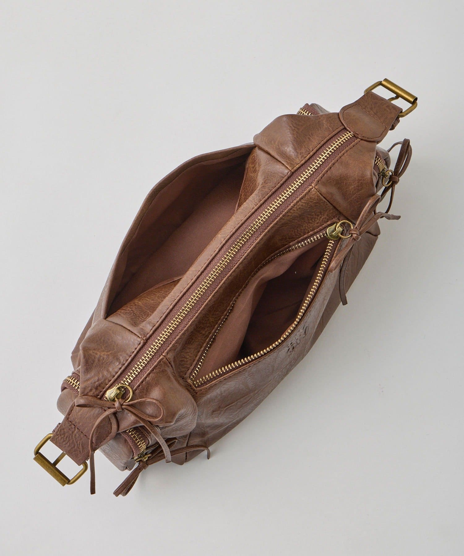 NICE CLAUP / OLIVE des OLIVE OUTLET(ナイスクラップ  / オリーブ デ オリーブ アウトレット) 【OLIVE des OLIVE】【デイリー使いにも◎】リボンホーボーバッグ
