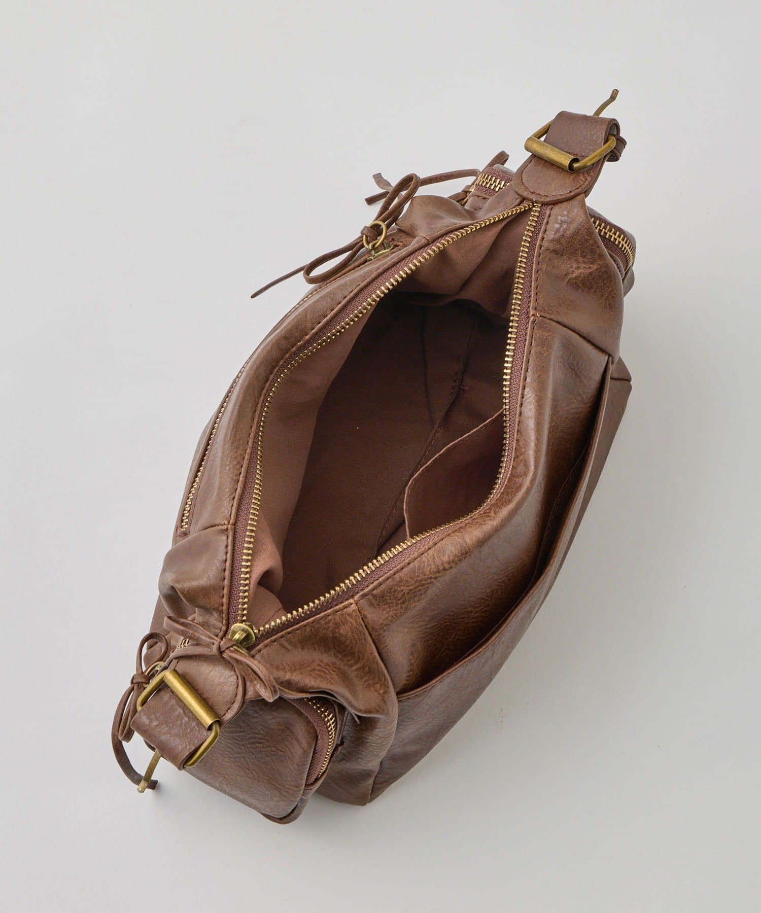 NICE CLAUP / OLIVE des OLIVE OUTLET(ナイスクラップ  / オリーブ デ オリーブ アウトレット) 【OLIVE des OLIVE】【デイリー使いにも◎】リボンホーボーバッグ