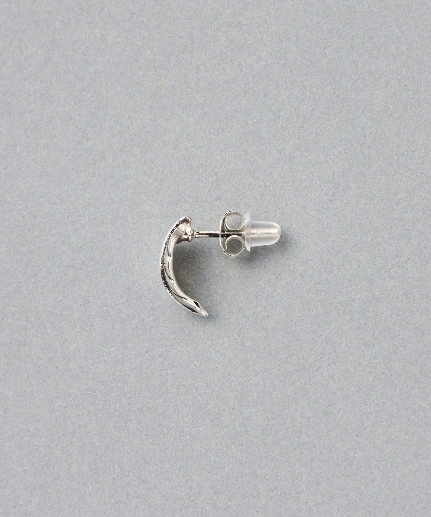 BEARDSLEY(ビアズリー) シャープリーフピアス