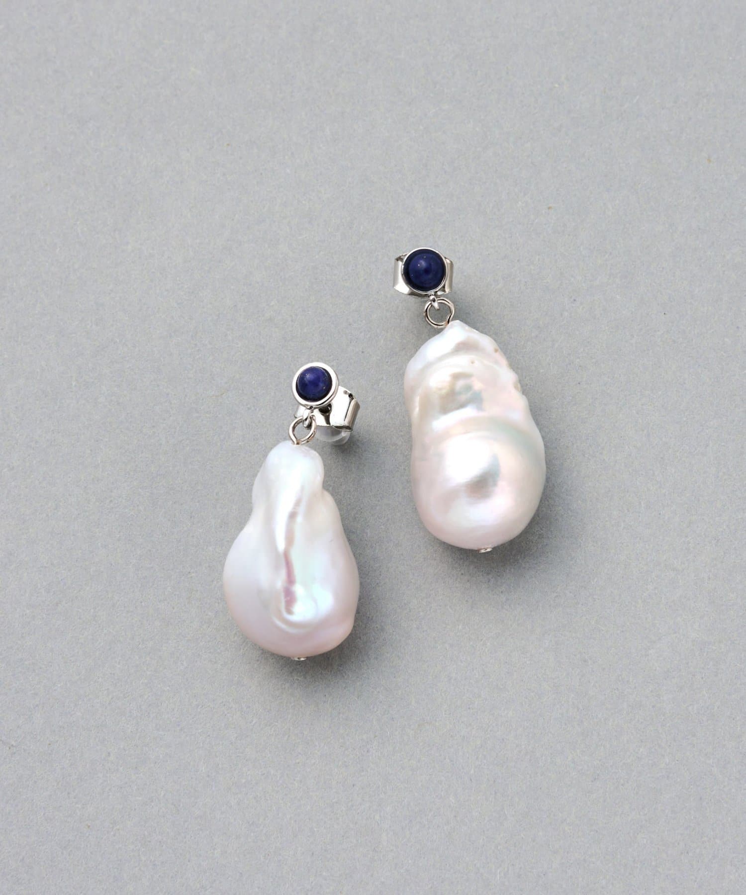 BEARDSLEY(ビアズリー) バロックパールピアス