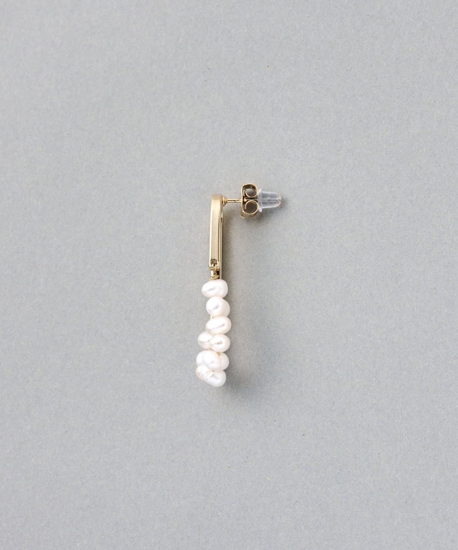 BEARDSLEY(ビアズリー) ゴールド×パールピアス