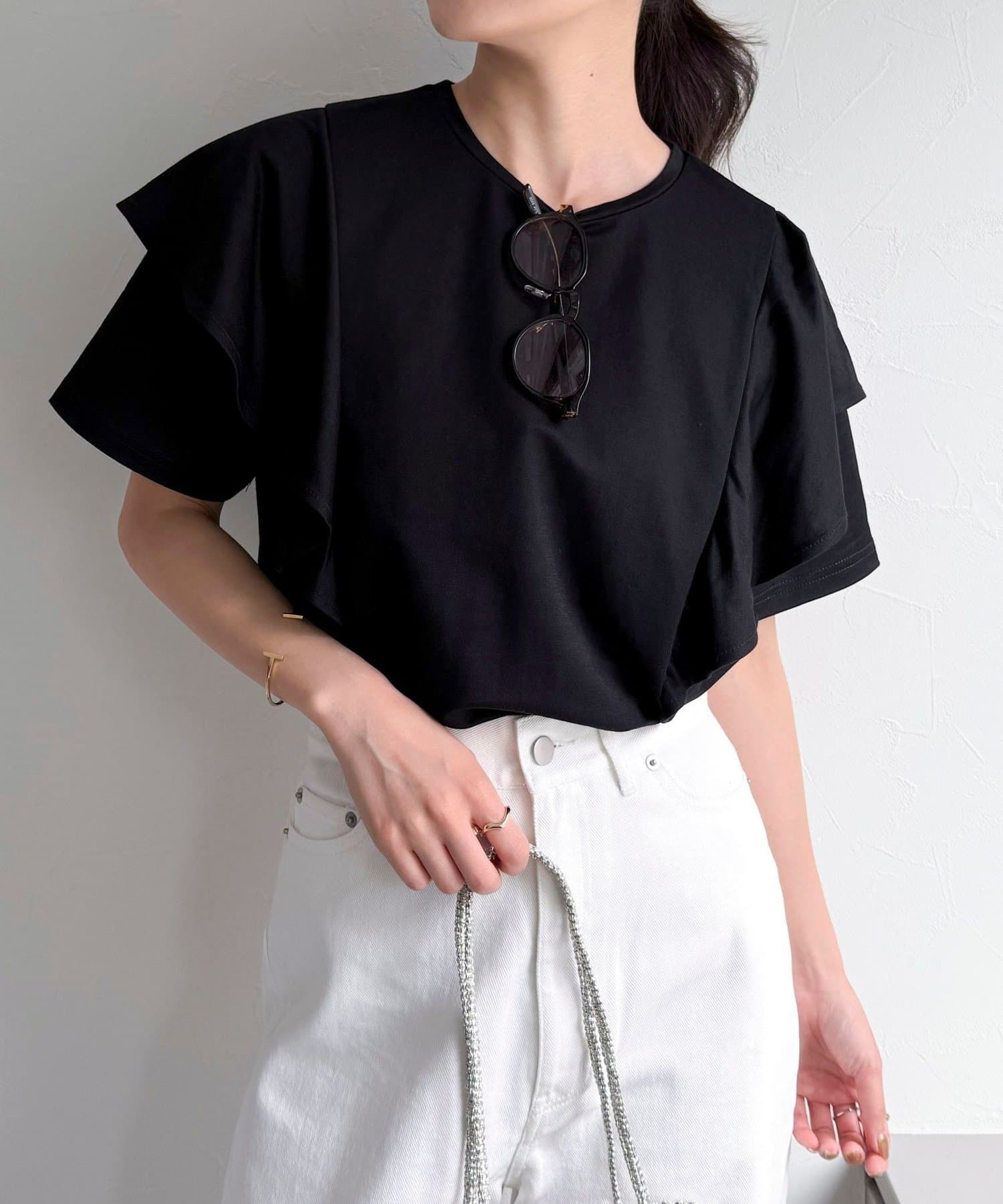 FREDY & GLOSTER(フレディ アンド グロスター) 【夏の即戦力！】ラッフルショルダー半袖Tシャツ
