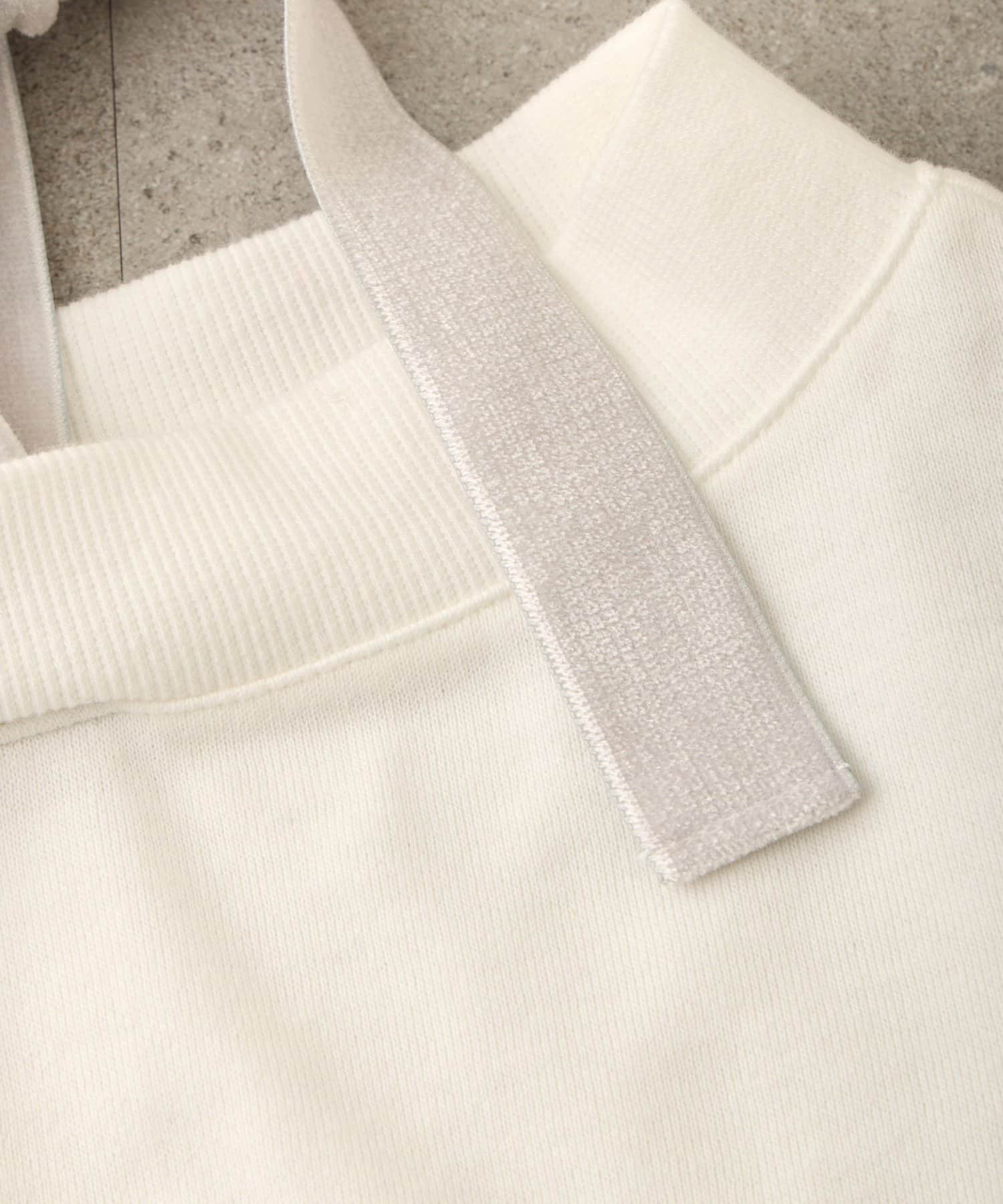 La boutique BonBon(ラブティックボンボン) 【復刻！miki監修カラーあり】ミニ裏毛オフショルリボンプルオーバー