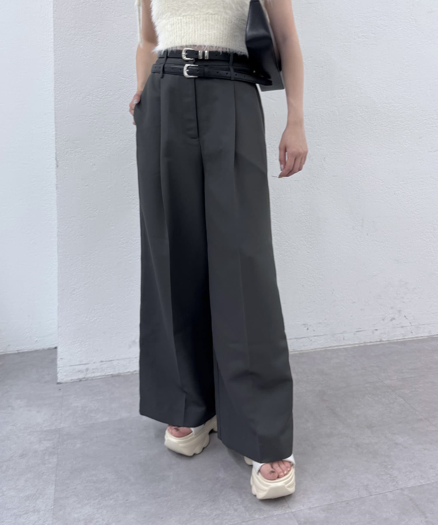 OUTLET(アウトレット) 【mystic】２ベルトタックパンツ