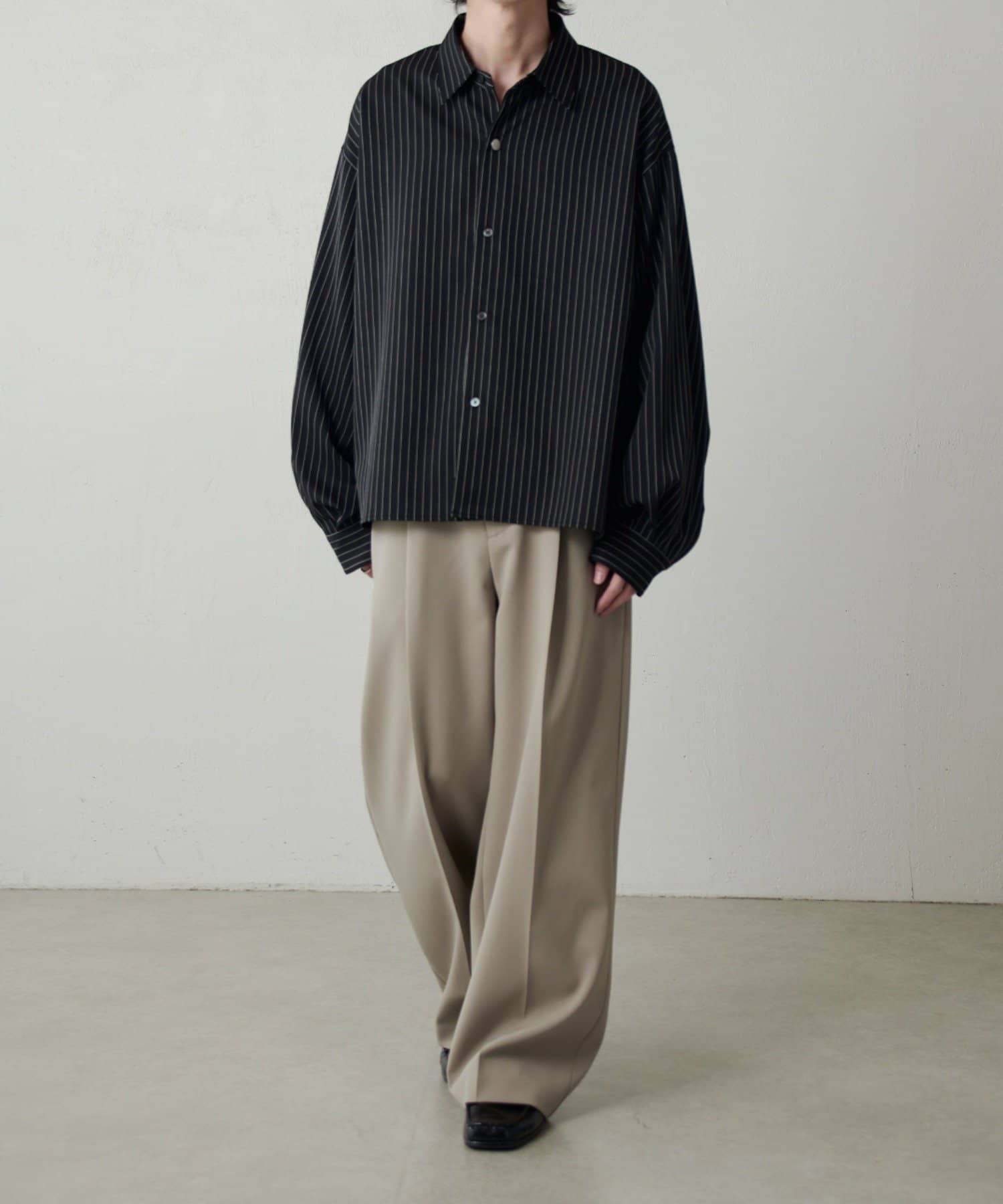 Lui's(ルイス) ダブルクロス タックワイドパンツ