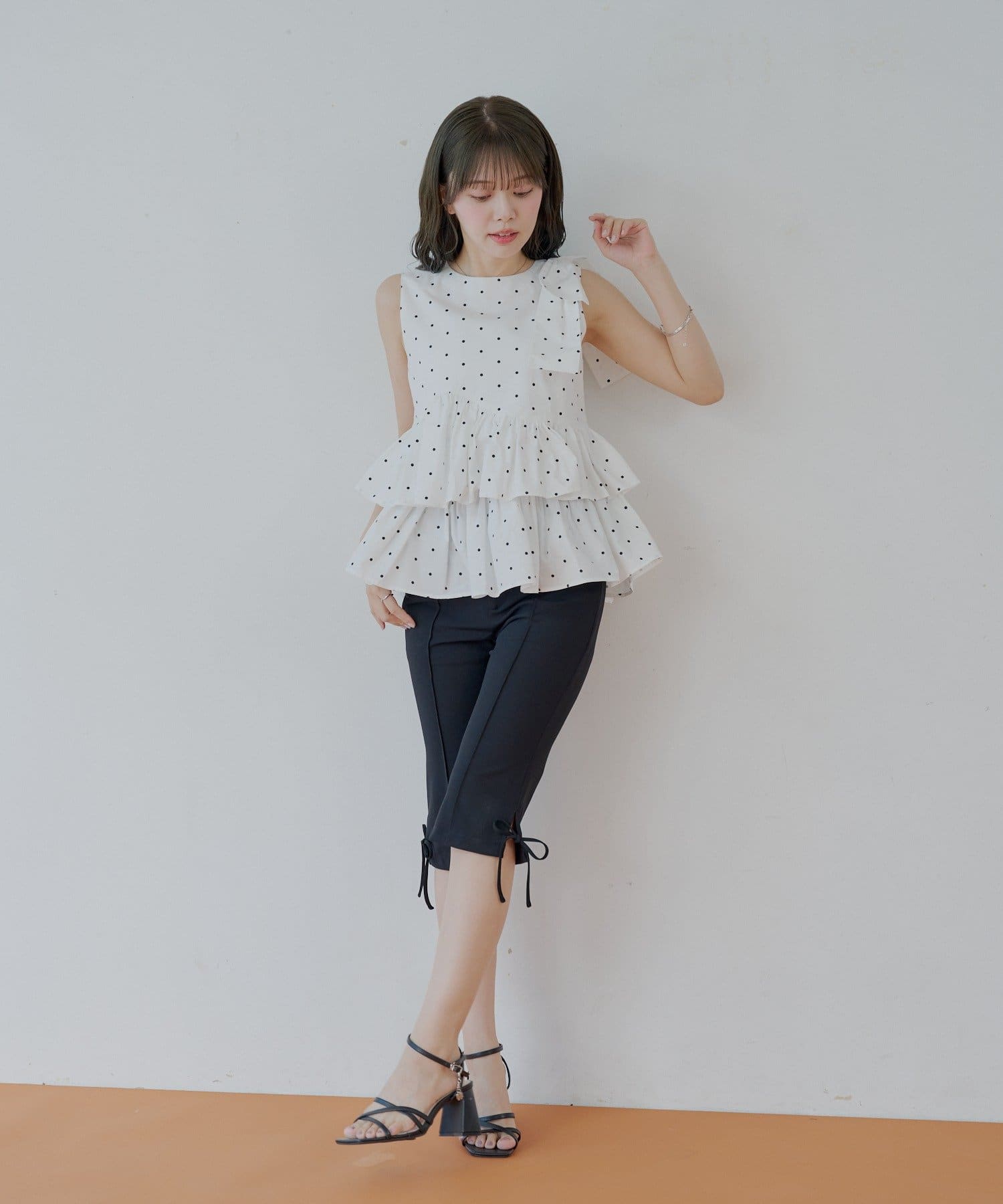 chico フェザーペプラムブラウス フェザーペプラムブラウス（シャツ