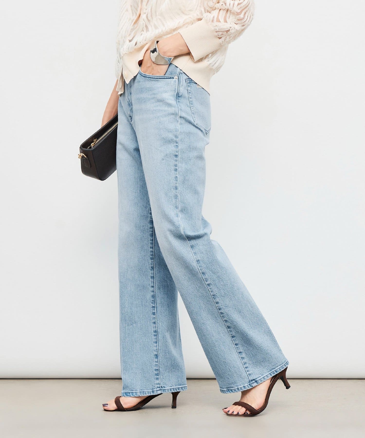 ◇25AW◇Rie Miller【RM denim】◆Point・RM denimのベストセラーモデル！・センタープレス入りのきれいめフレアデニム・スタイルアップが叶うハイウエストデザイン・美脚見えし