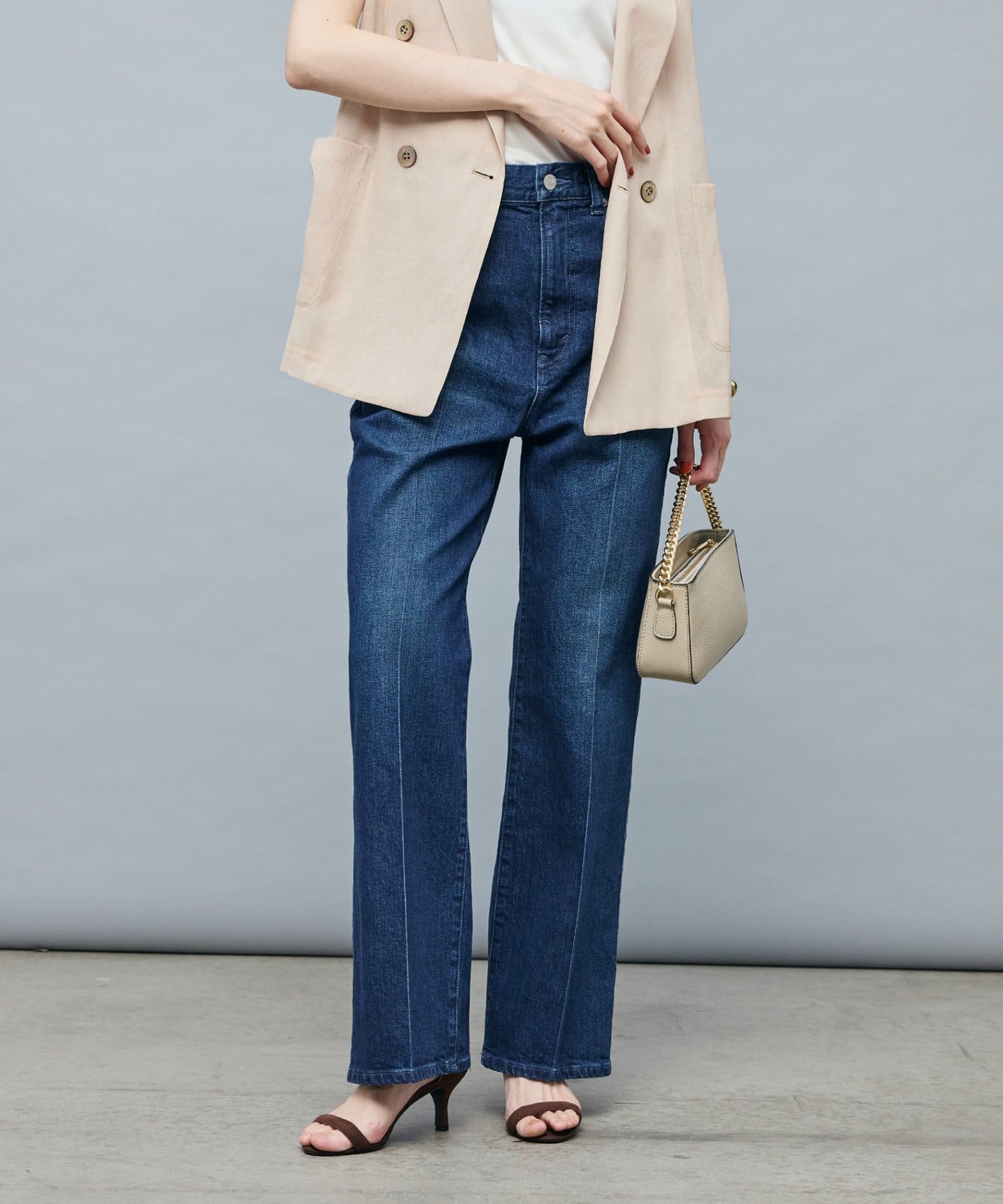 ◇25AW◇Rie Miller【RM denim】◆Point・RM denimのベストセラーモデル！・センタープレス入りのきれいめフレアデニム・スタイルアップが叶うハイウエストデザイン・美脚見えし