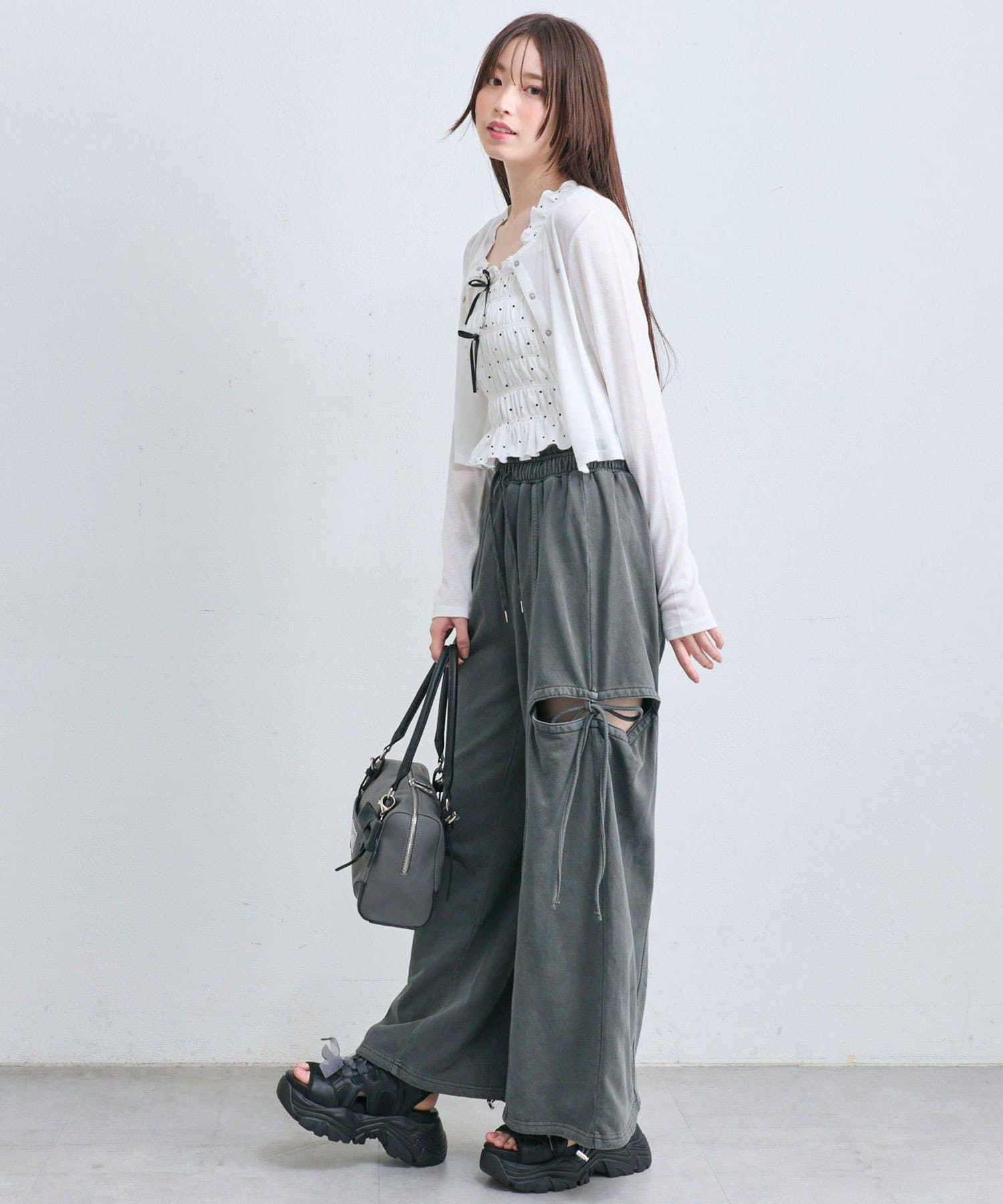 OLIVE des OLIVE(オリーブ デ オリーブ) サイドリボンスウェットパンツ