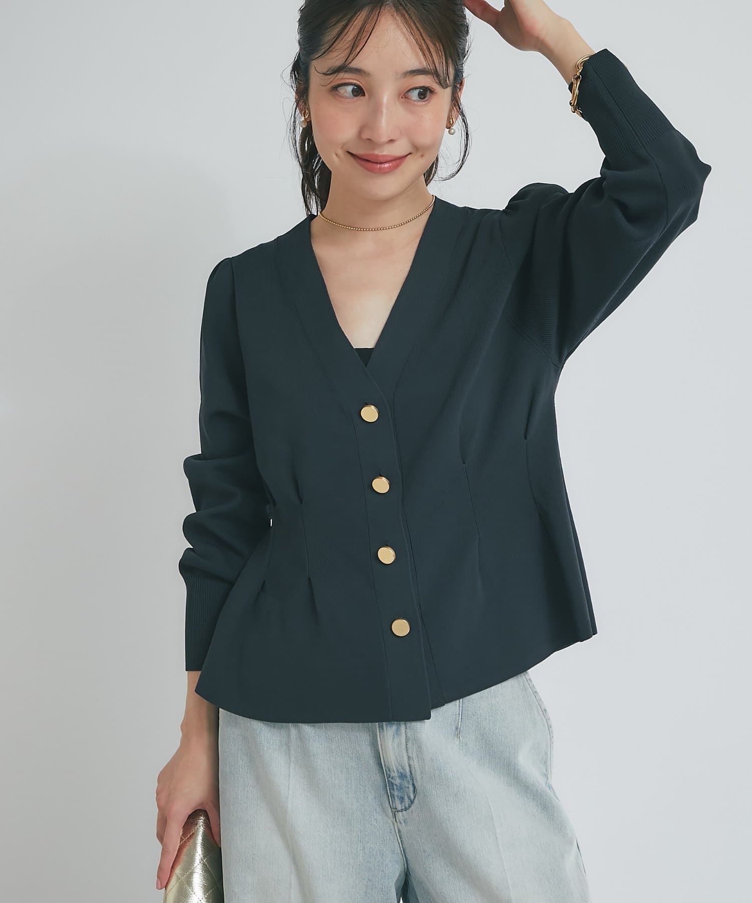 La boutique BonBon(ラブティックボンボン) 【スタイルUP効果】Vネックペプラムカーディガン