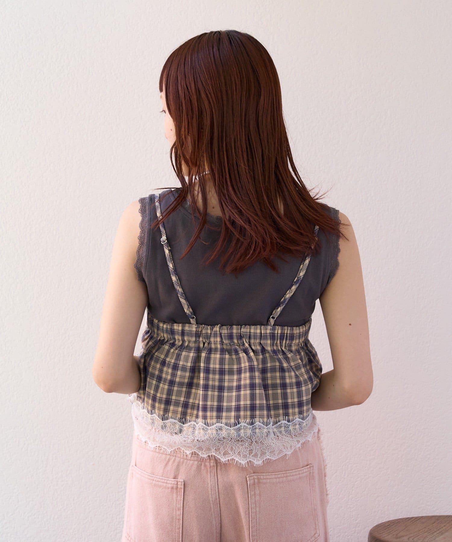 w closet(ダブルクローゼット) 【25AW】【3色展開】レースロゴタンク