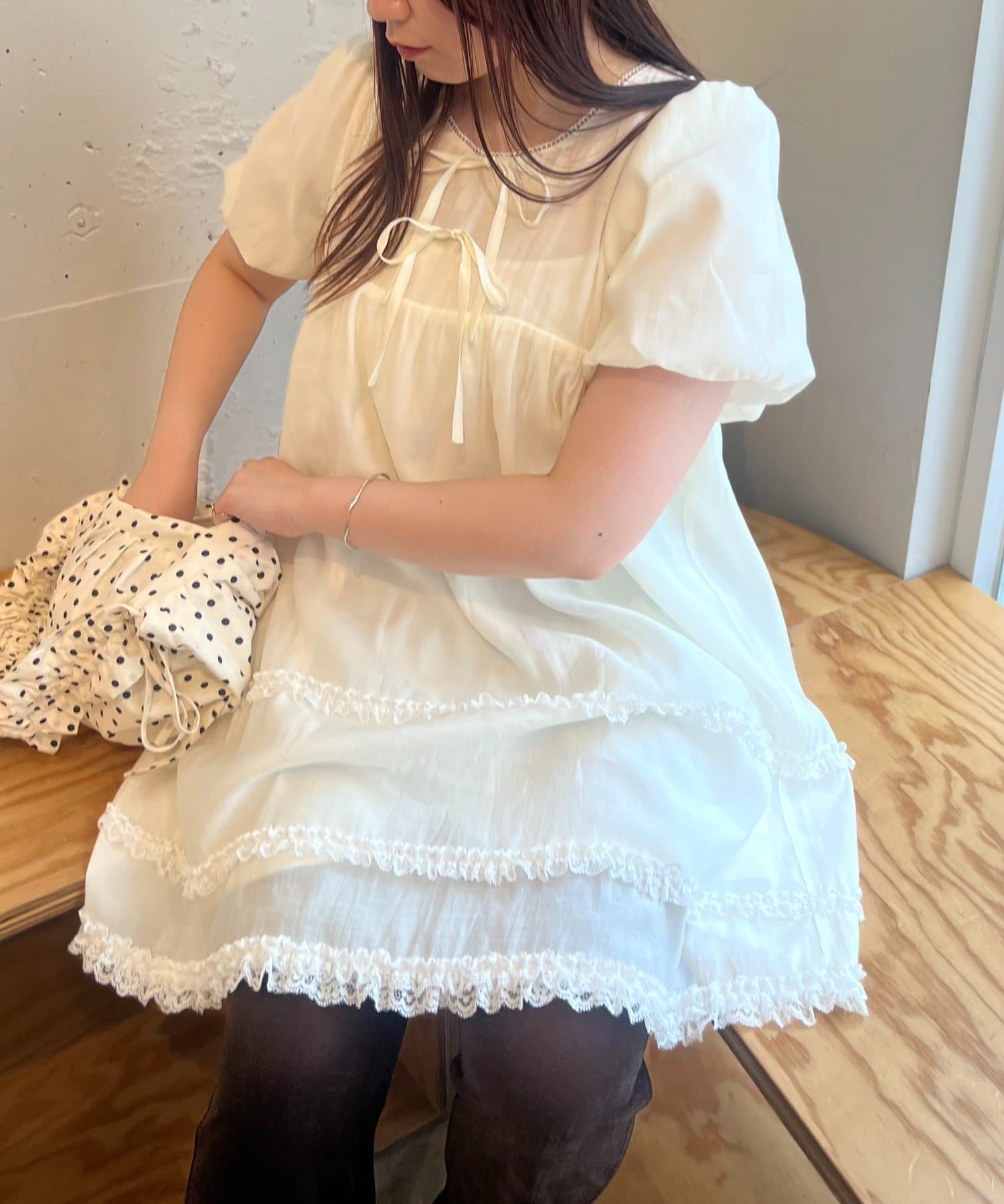 w closet(ダブルクローゼット) 【25AW】レース付フリルミニワンピ