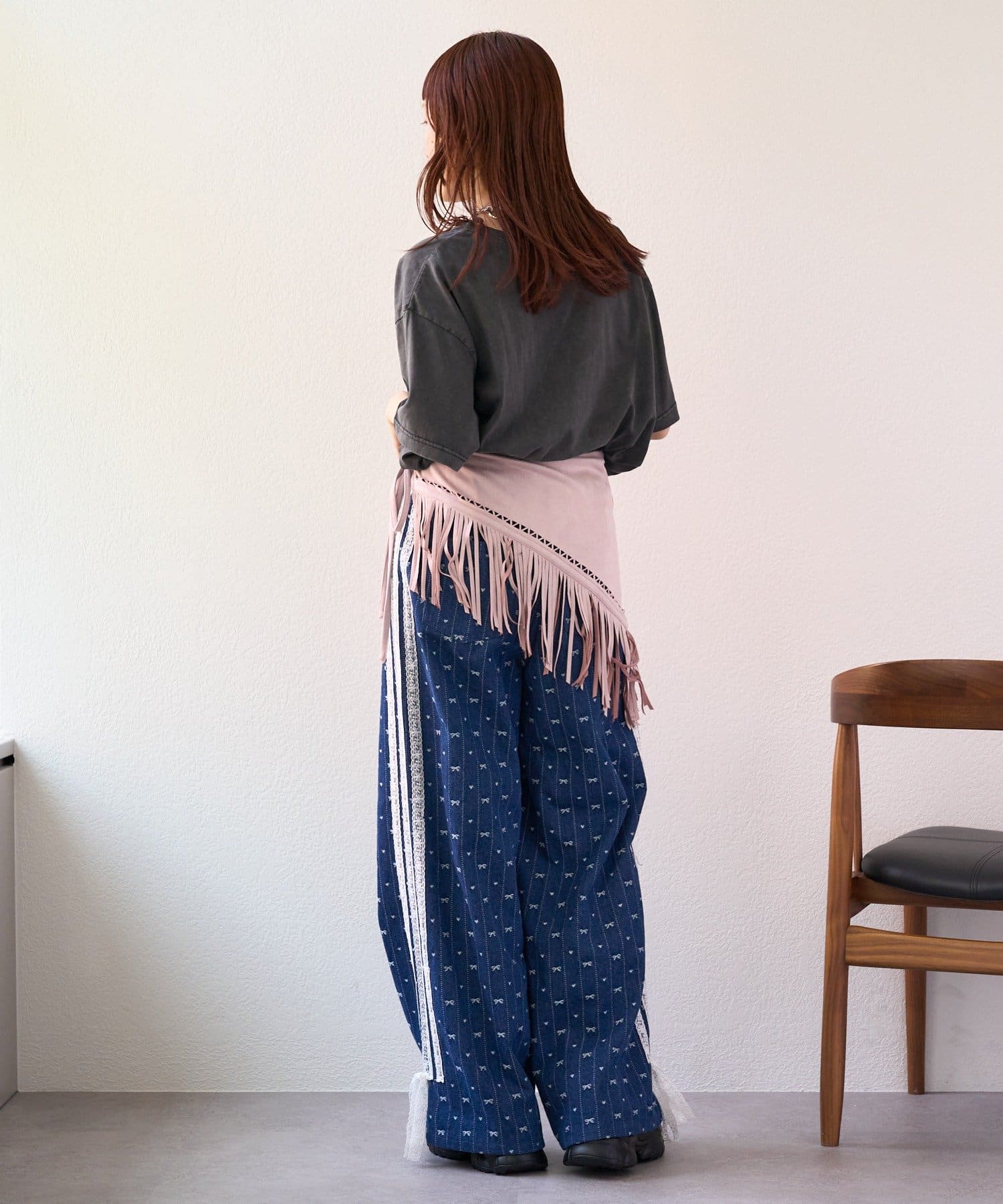 w closet(ダブルクローゼット) 【25AW】ハートフリルピグメントT