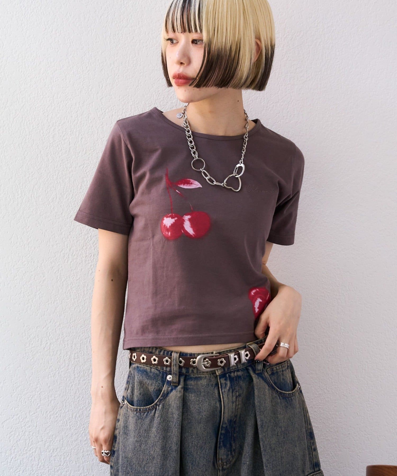 w closet(ダブルクローゼット) 【25AW】スプレーチェリーT