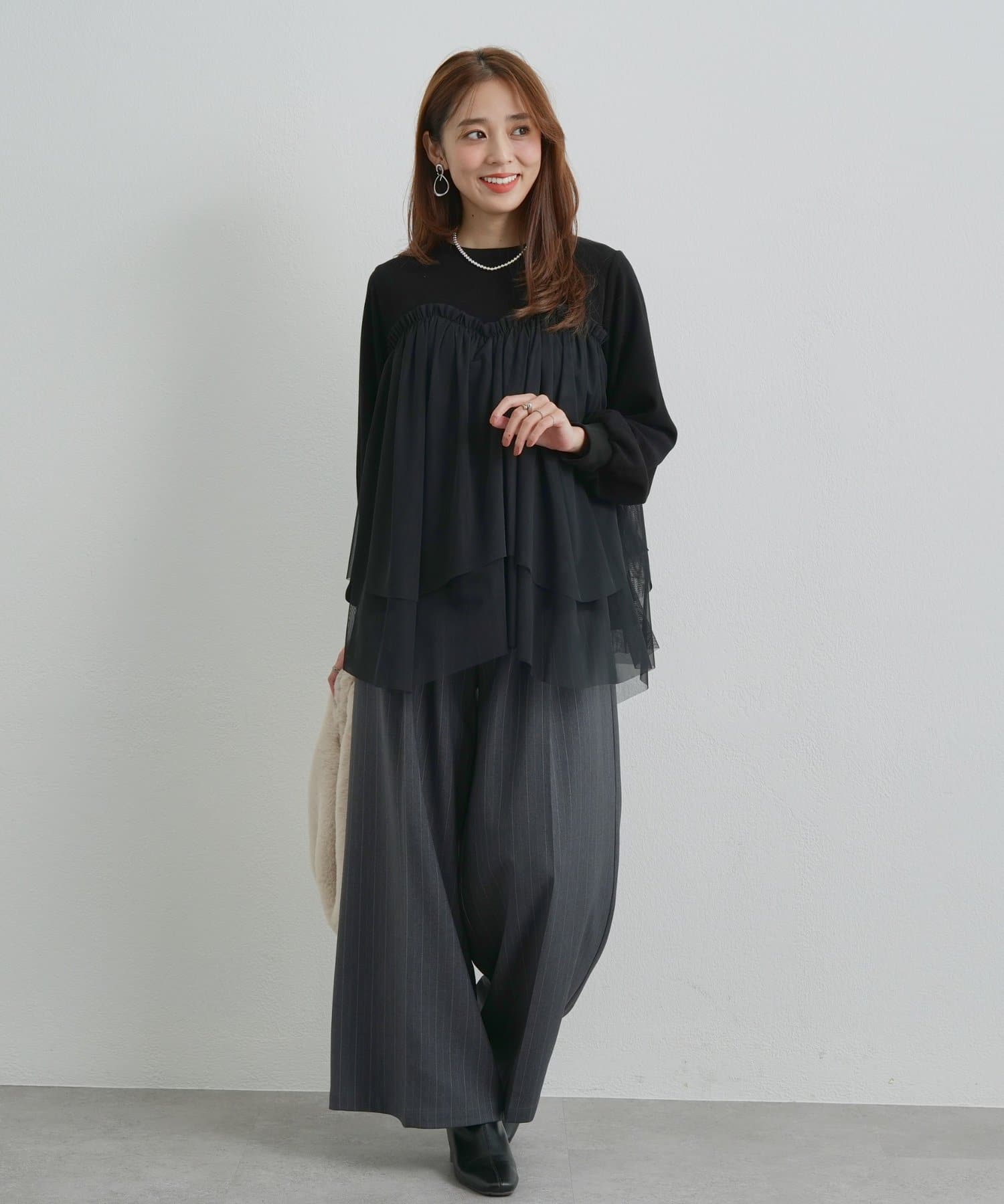 un dix cors(アンディコール) 《大人ガーリーな雰囲気に》チュール切替カットプルオーバー