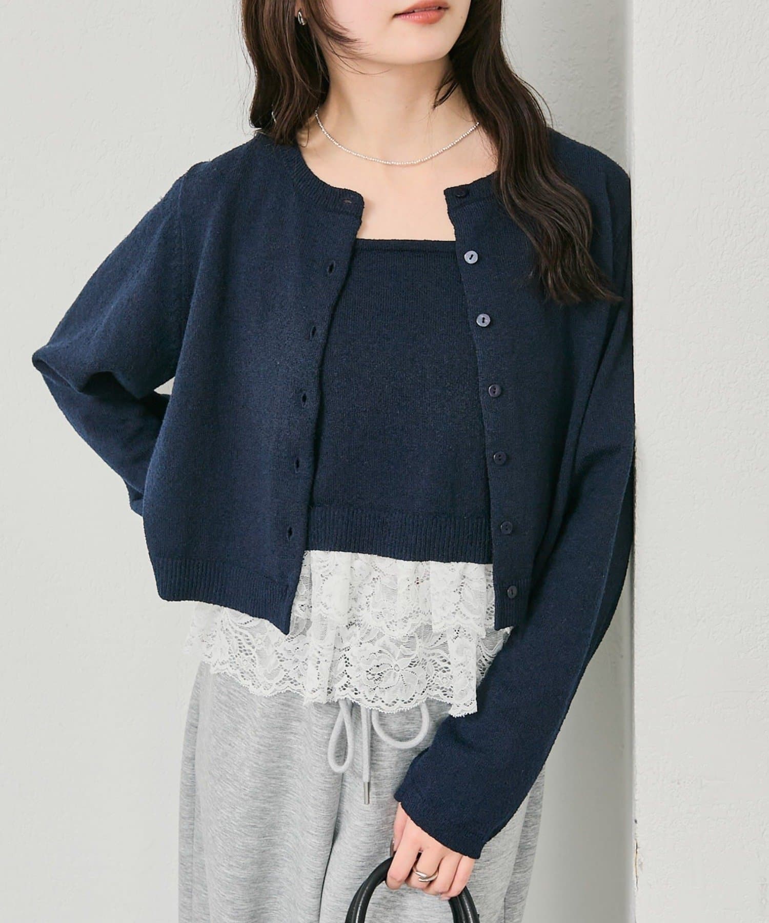 mystic(ミスティック) ブークレ裾レースカーデセット