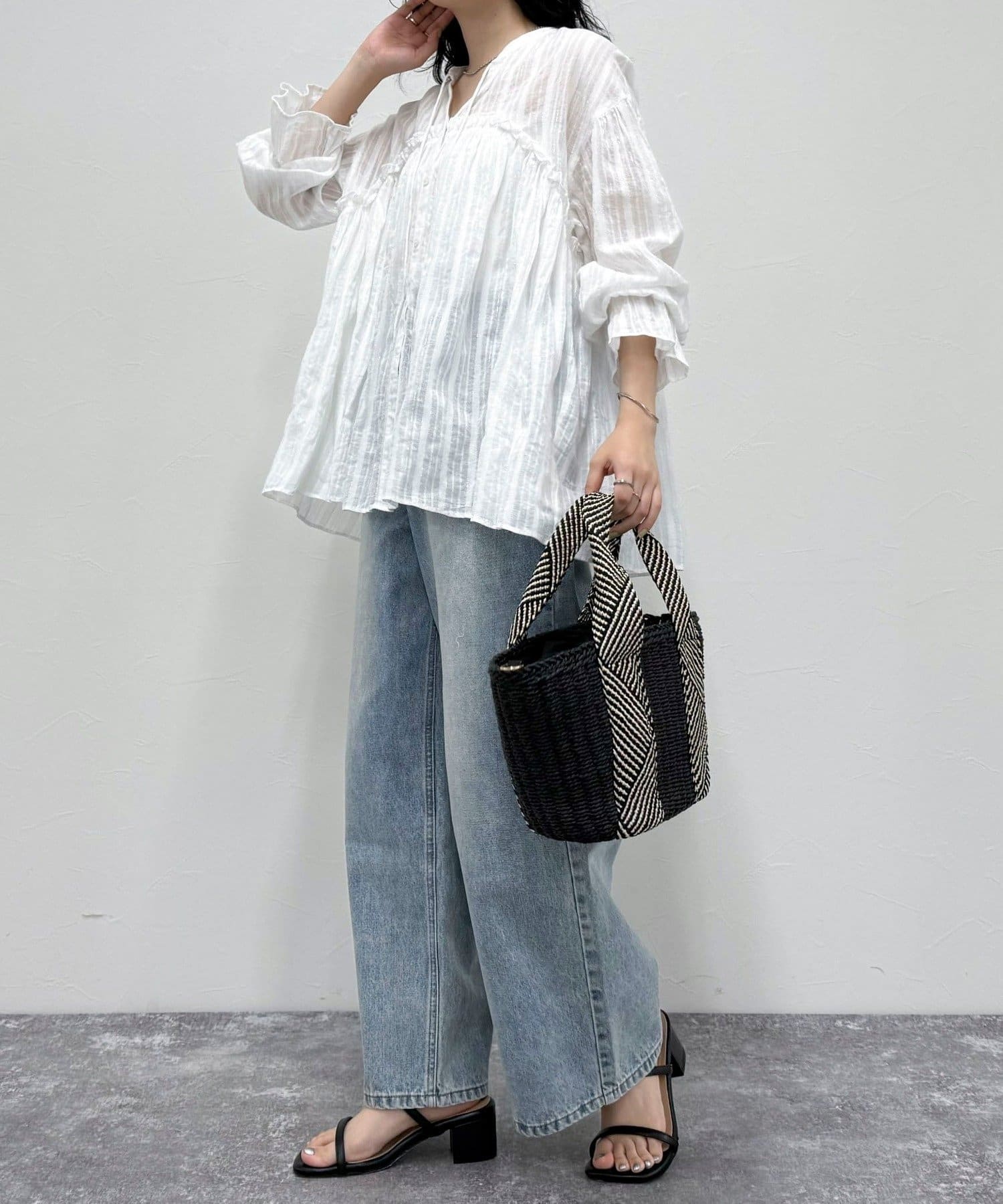 コットンギャザーオーバーブラウス | FREDY & GLOSTER(フレディ アンド