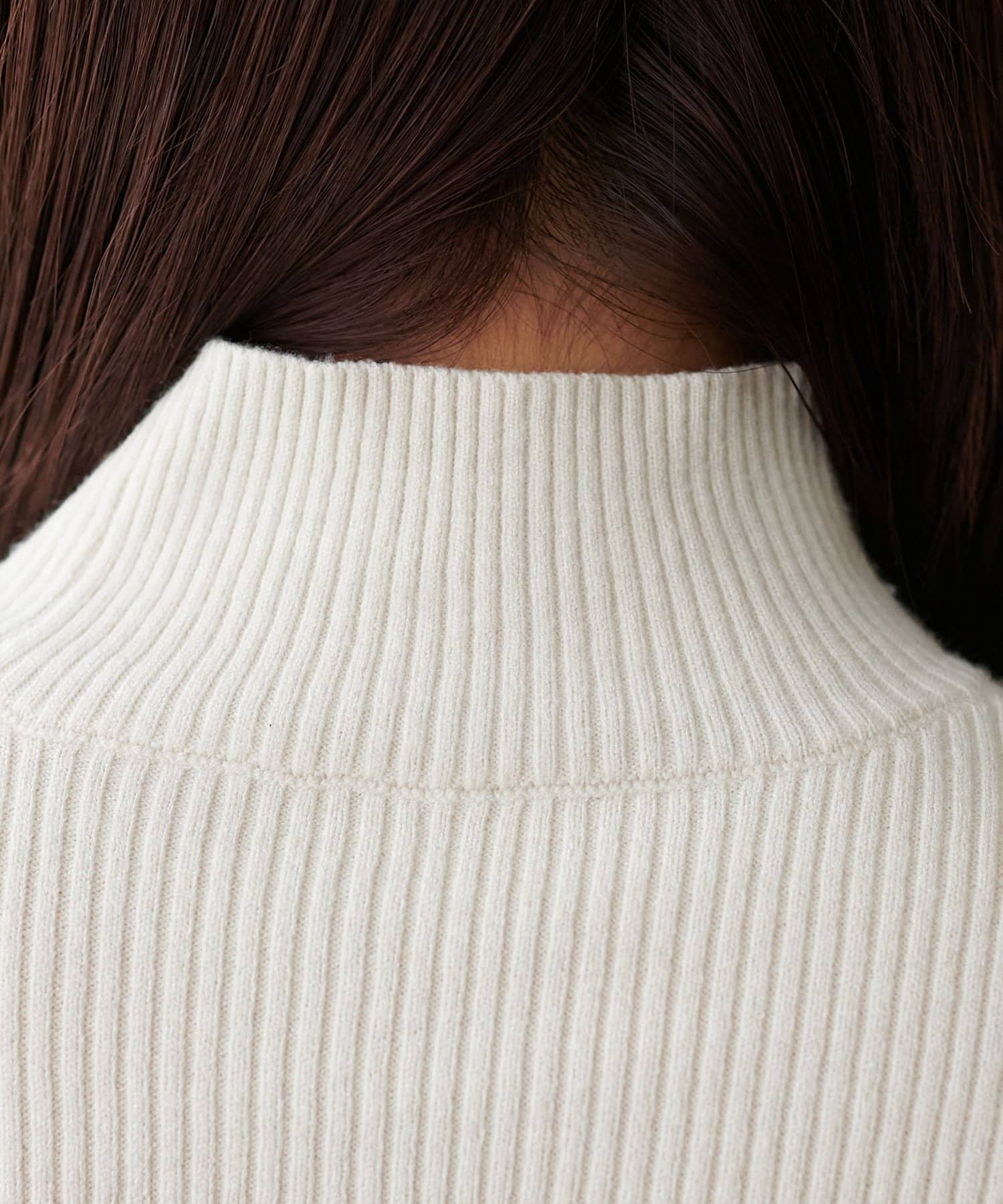 DISCOAT(ディスコート) 【WEB限定】ハイネックフレアスリーブニット