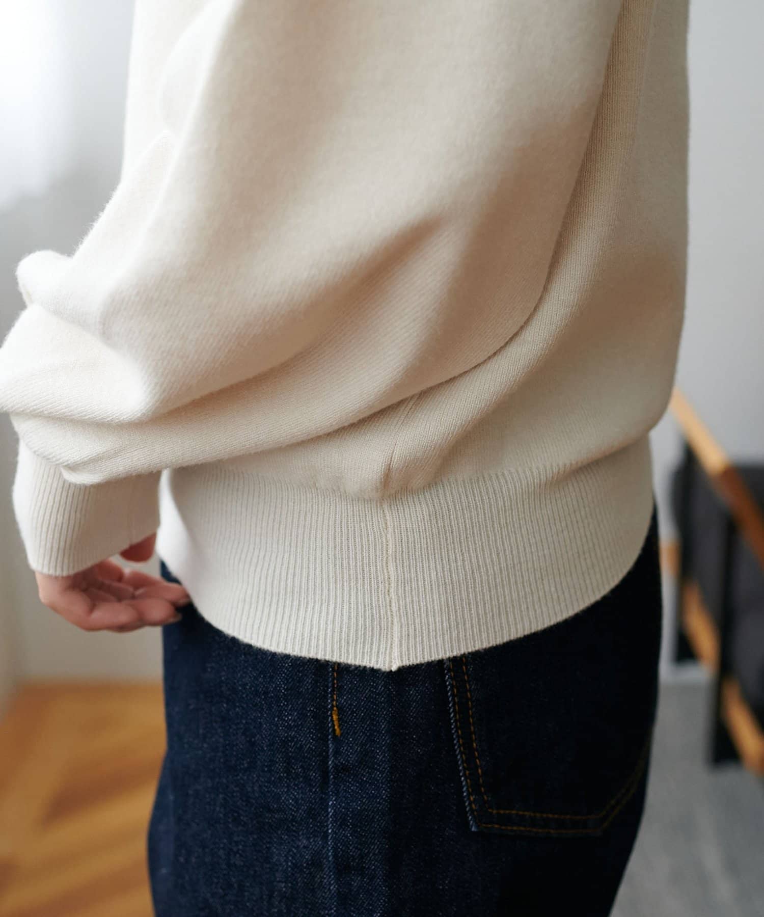 DISCOAT(ディスコート) 【オンオフ問わない!/WEB限定】ハイネックニット