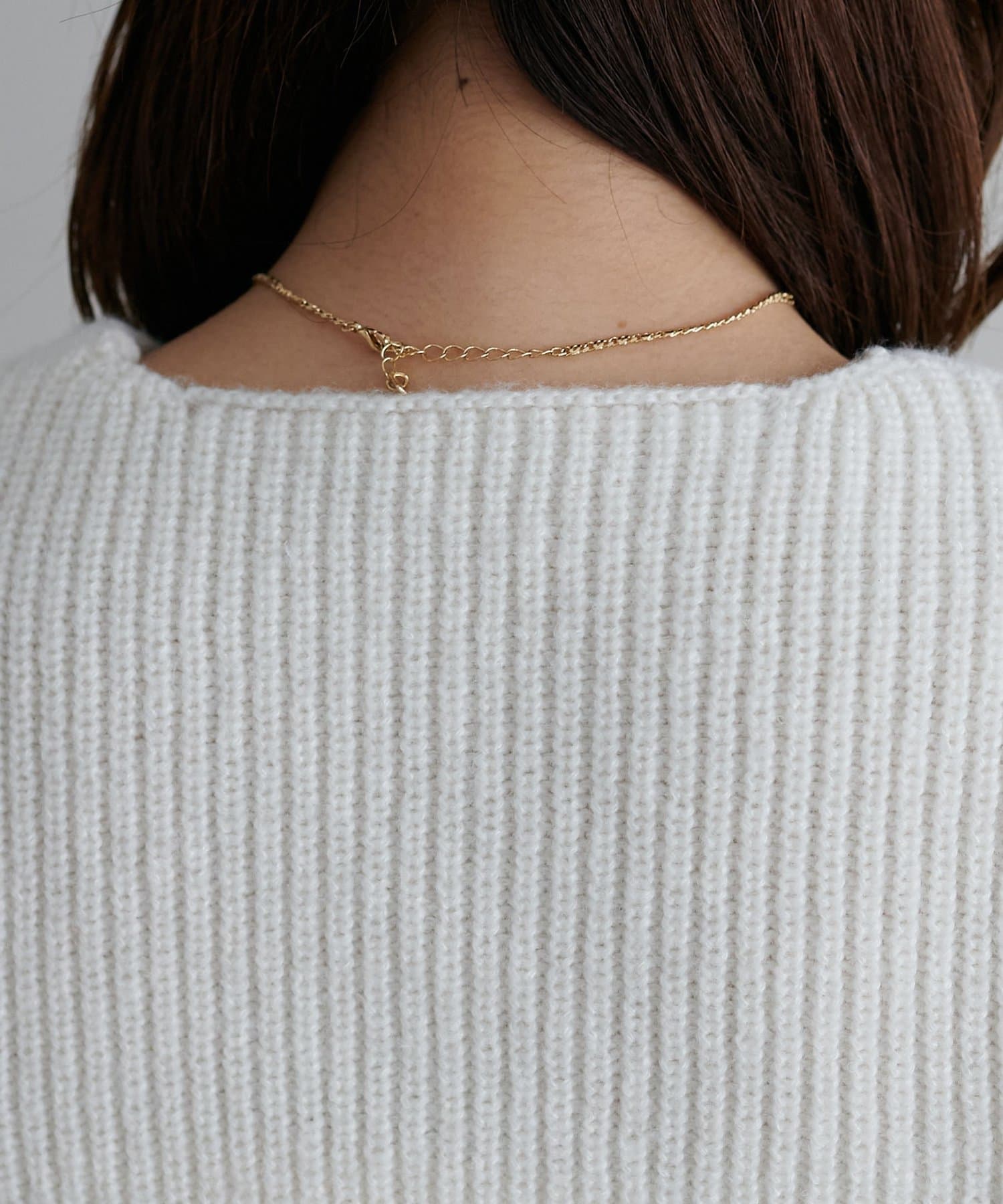 DISCOAT(ディスコート) 【９色展開/細見え/WEB限定】スリットニットプルオーバー