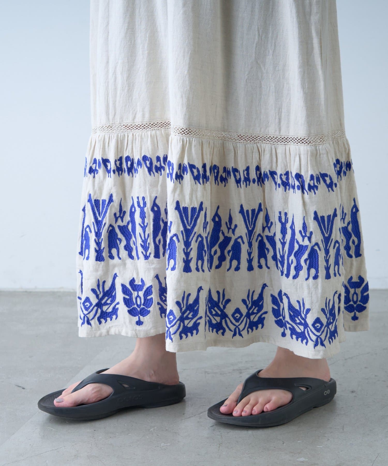 CIAOPANIC TYPY(チャオパニックティピー) 【aguni】刺繍Vネックフレアスリーブワンピ