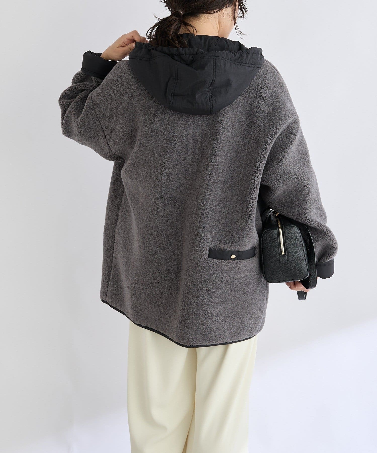 RIVE DROITE(リヴドロワ) 【感動の軽さ】【最高気温10度の寒い日に！】フードボアコート