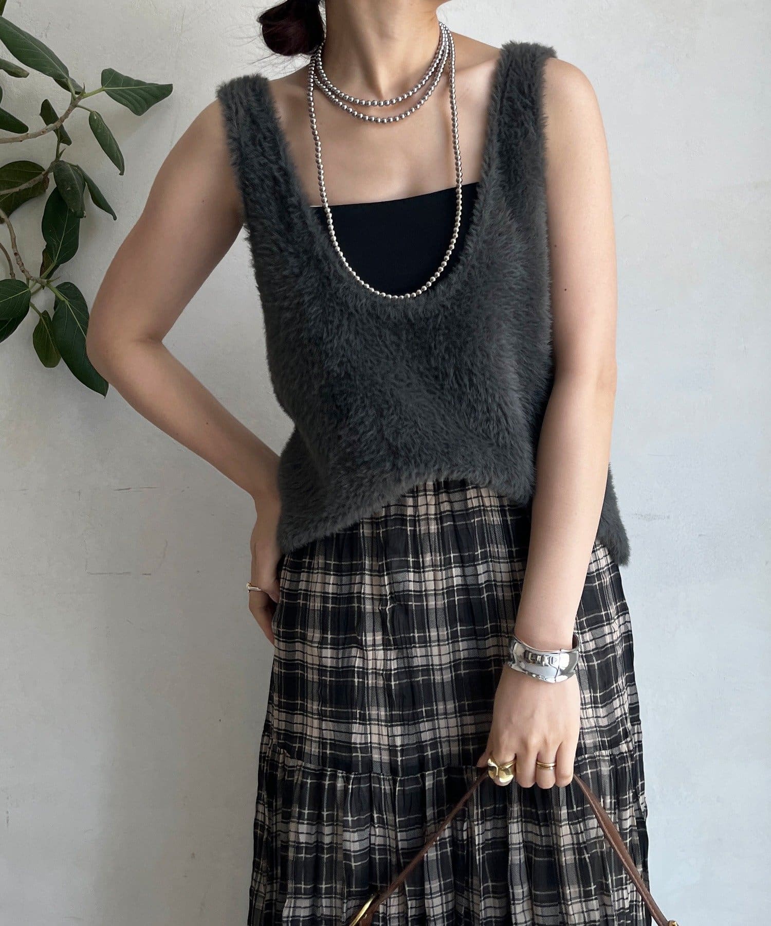 DOUDOU(ドゥドゥ) 前後2WAYシャギーニットタンクベスト