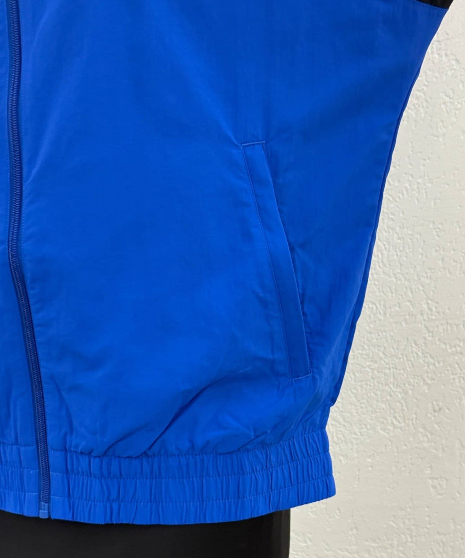 LOUNGEDRESS(ラウンジドレス) adidas ラインナイロンジャケット