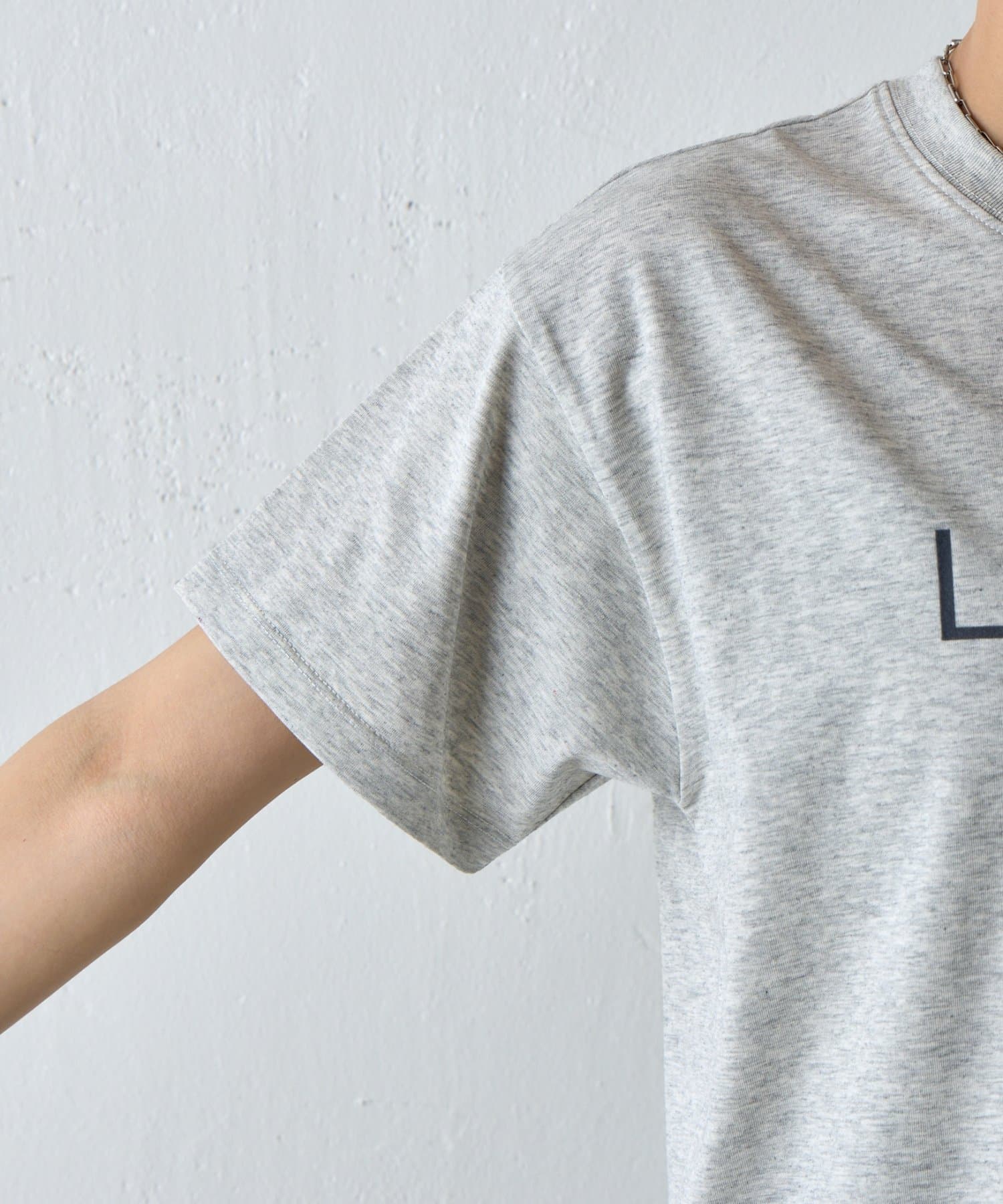COLONY 2139(コロニー トゥーワンスリーナイン) LaidBackプリントTシャツ
