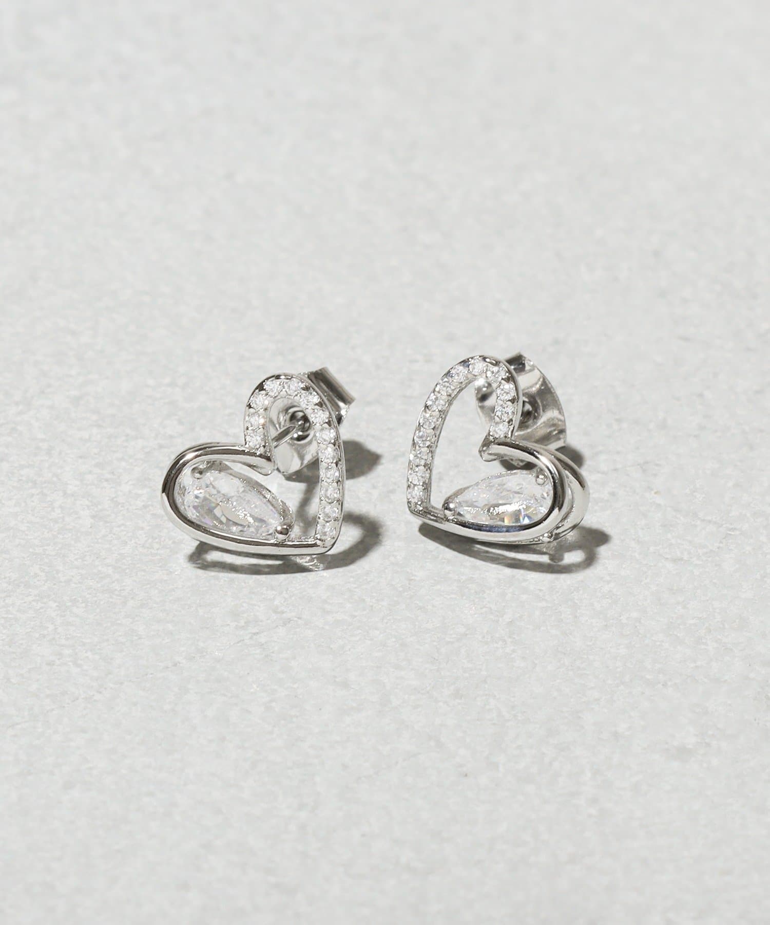 3COINS(スリーコインズ) キラキラハートピアス