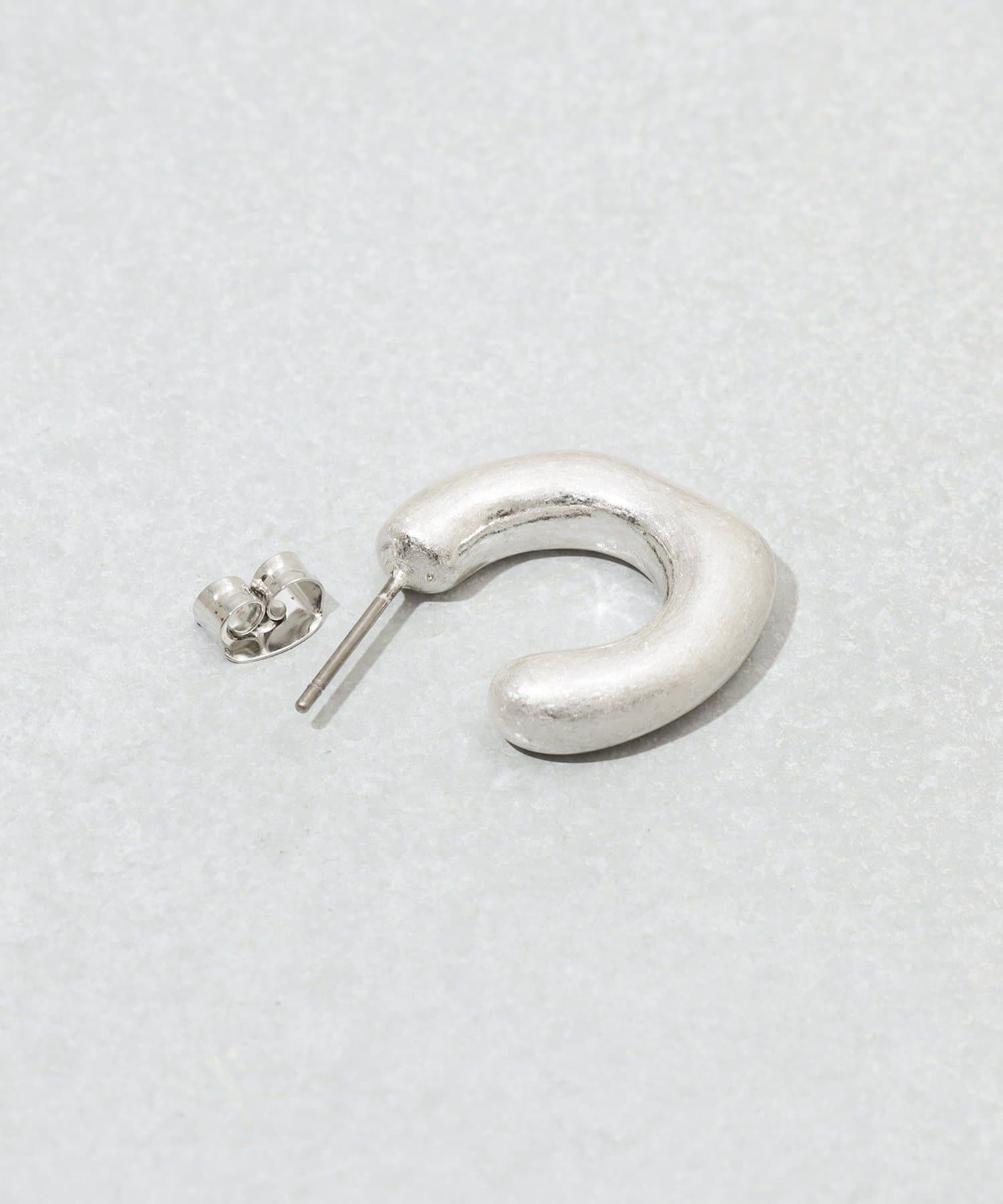 3COINS(スリーコインズ) 加工メタルフープピアス