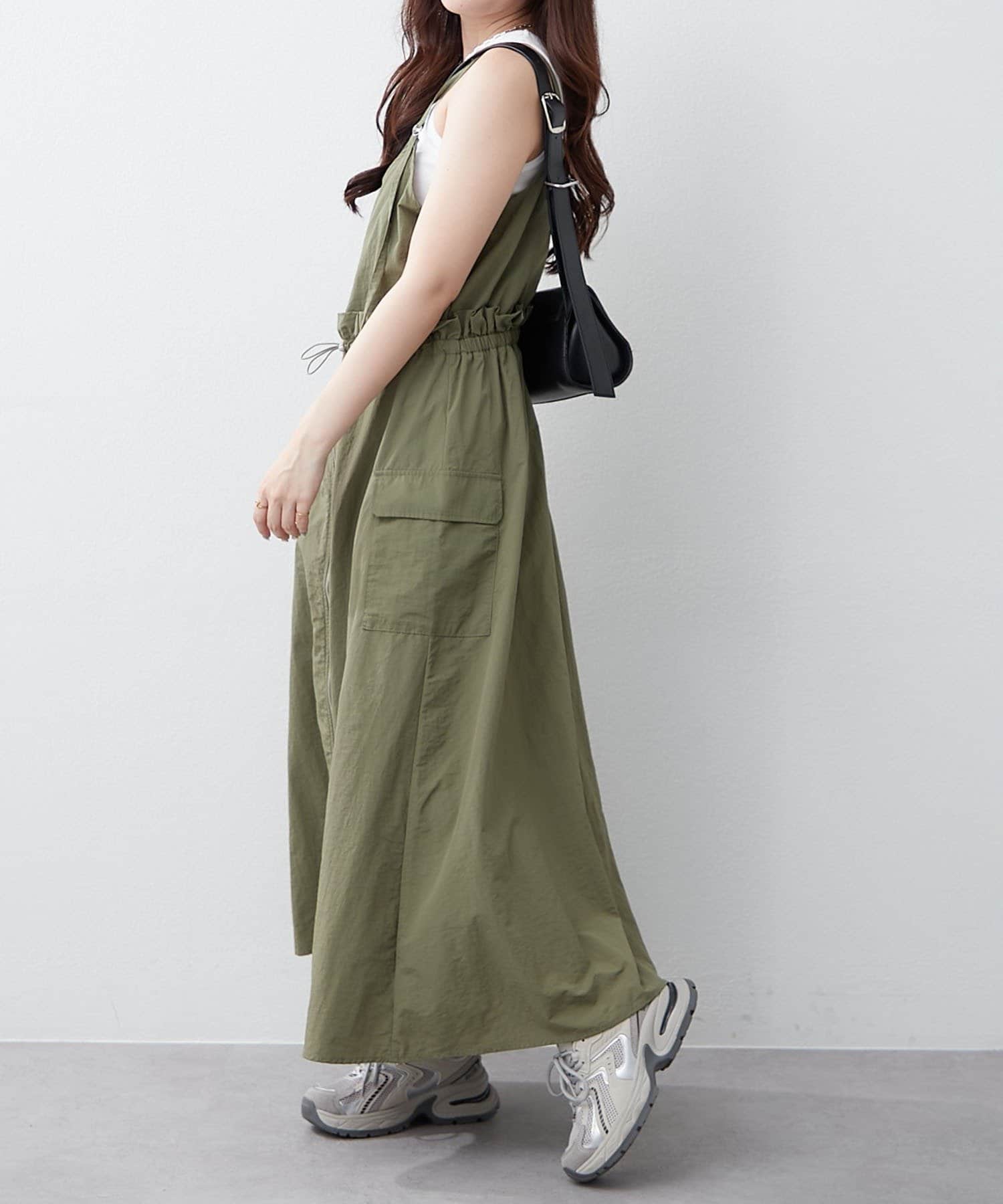 nananamoe ナイロンワンピース セール】【安田美沙子×LAGUNAMOON】バックオープンワンピース