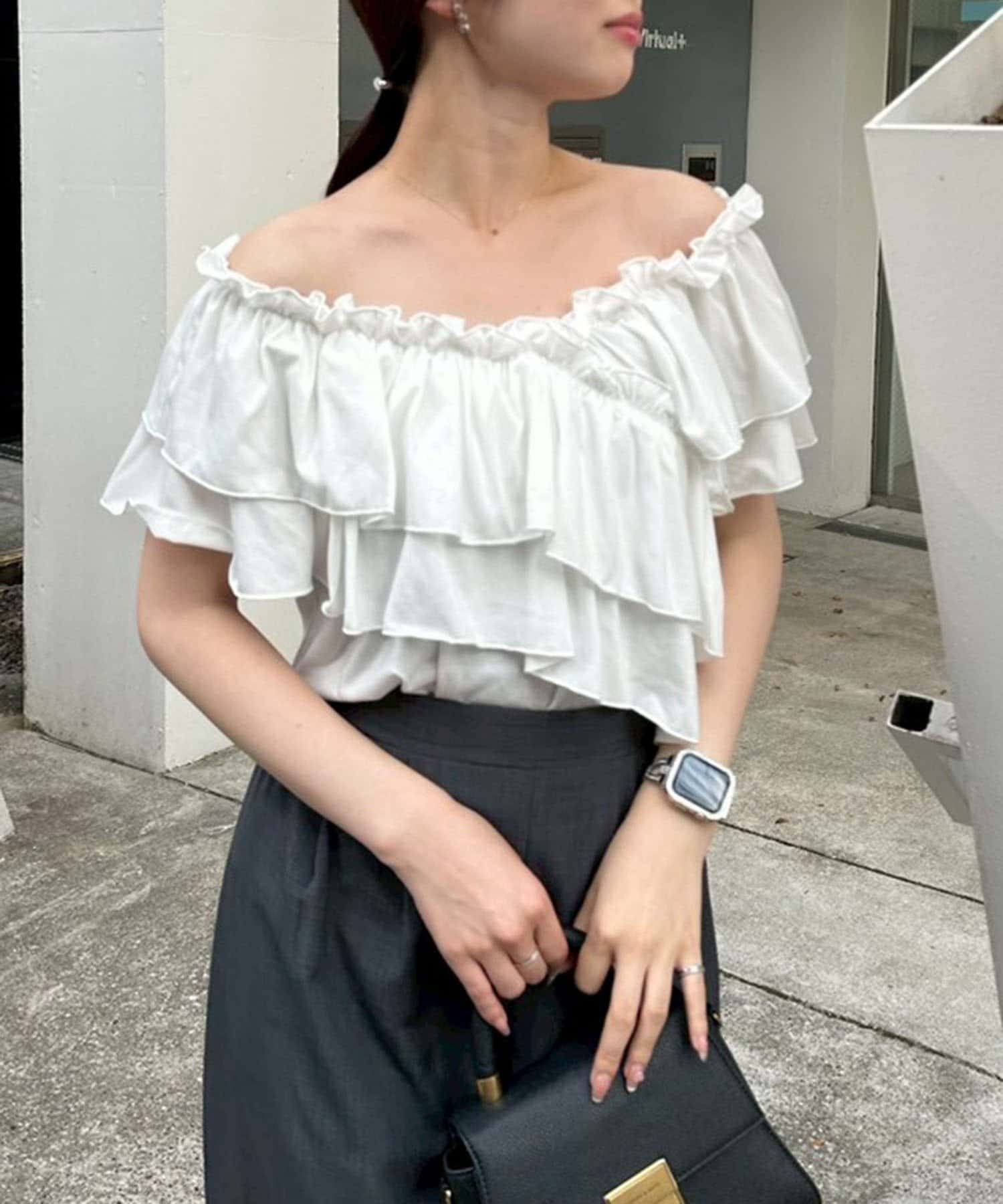 NICE CLAUP / OLIVE des OLIVE OUTLET(ナイスクラップ  / オリーブ デ オリーブ アウトレット) 【continuer】マルチウェイオフショルフリルTee