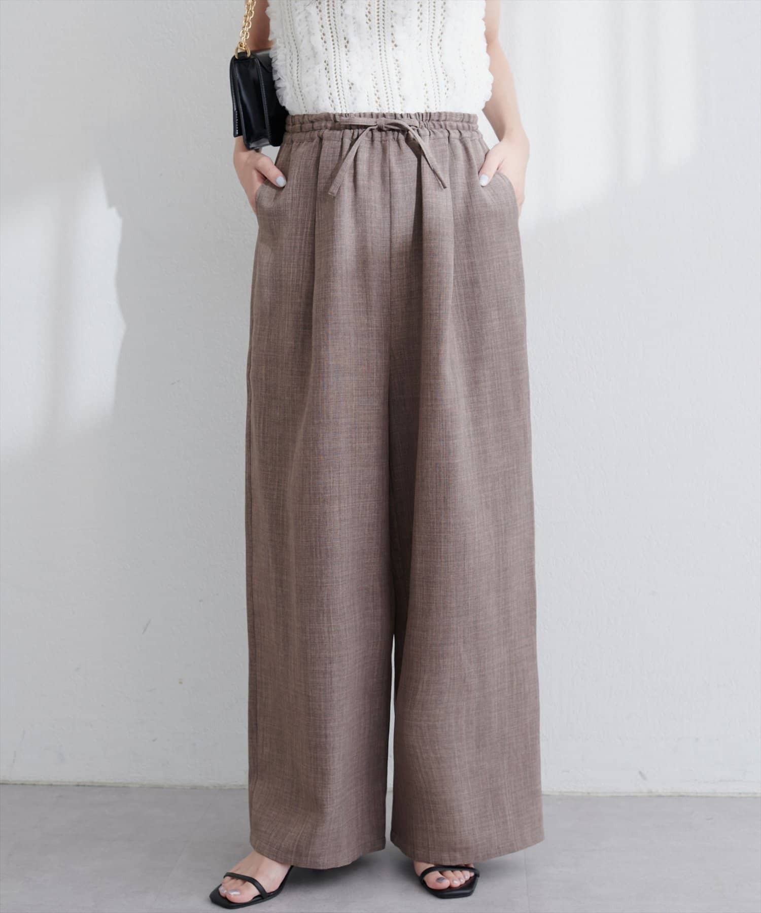 natural couture(ナチュラルクチュール) 【MyM Mahiruさん着用】【全骨格◎/2サイズ展開】イージーウエストワイドパンツ