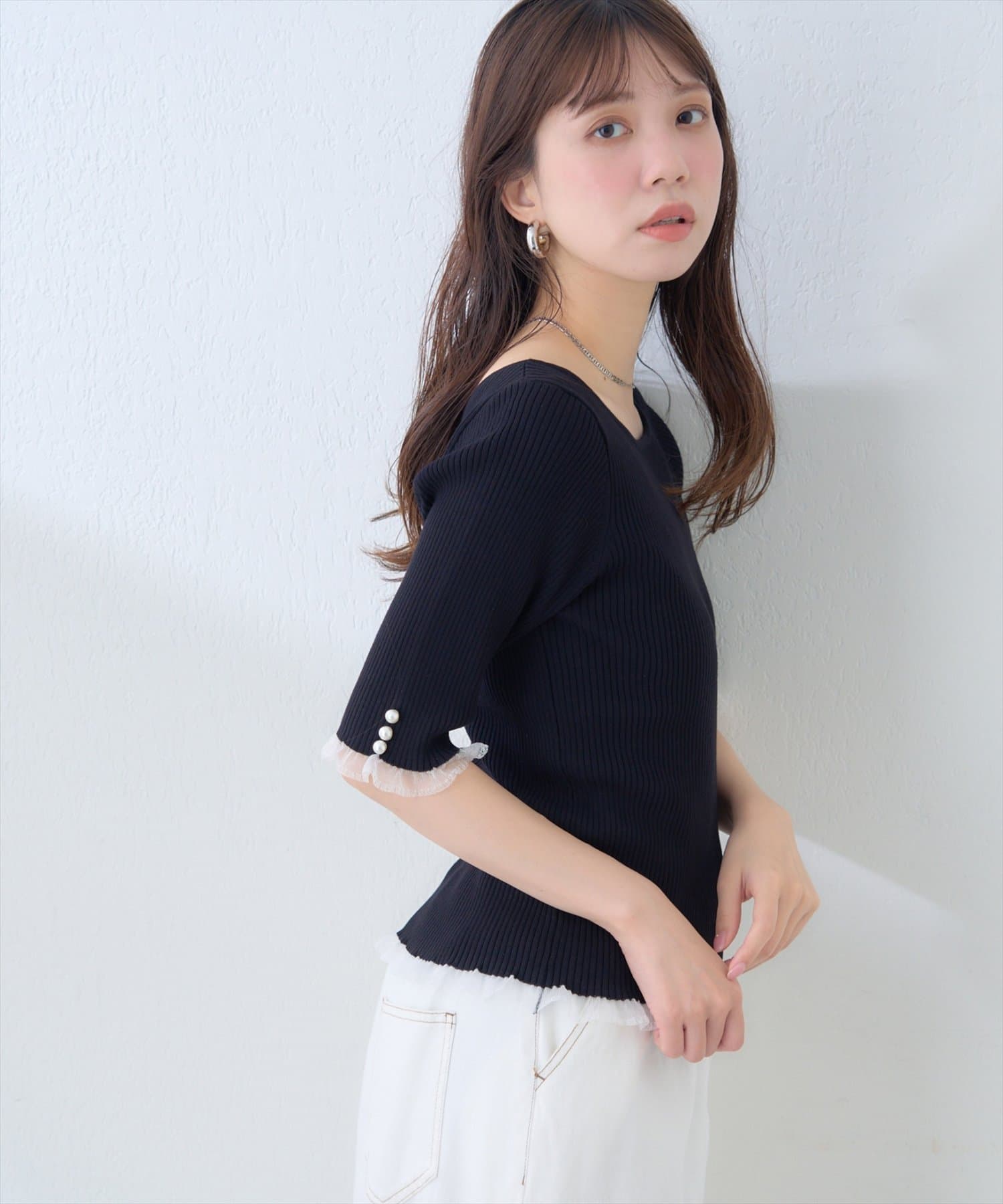 【2025AW natural couture】前後2WAYシアーフリルリブニットWEB限定カラー：ピンク■Design繊細なレースが目を引く、大人の女性のためのリブトップス。シンプルなデザインながら