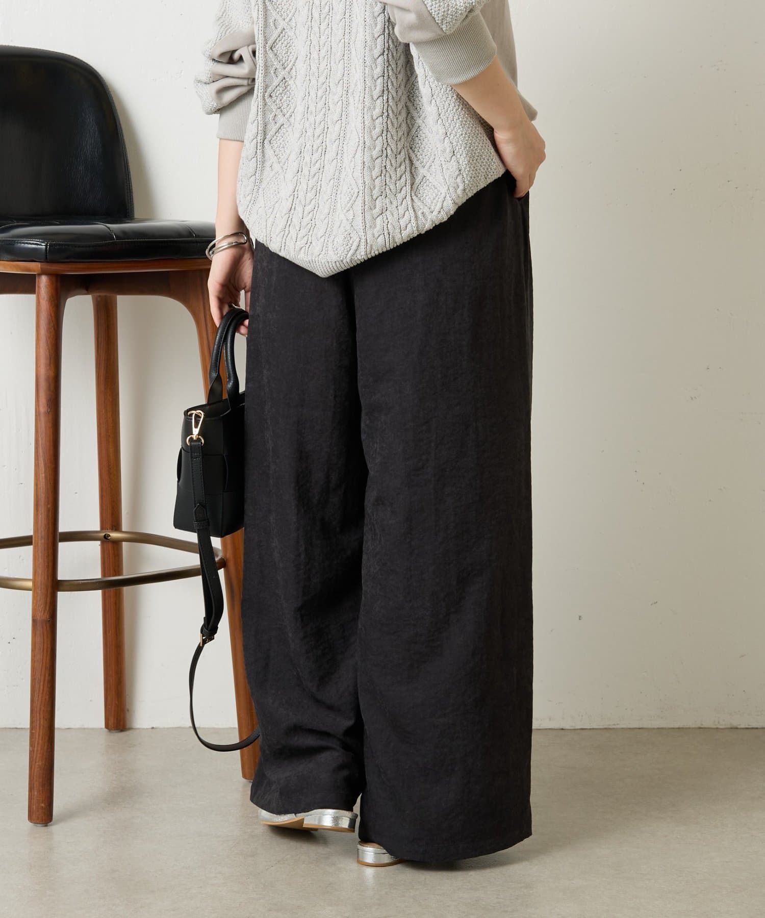 Jena　espace merveilleux(ジェナ　エスパスメルヴェイユ) ピーチスキンタックパンツ