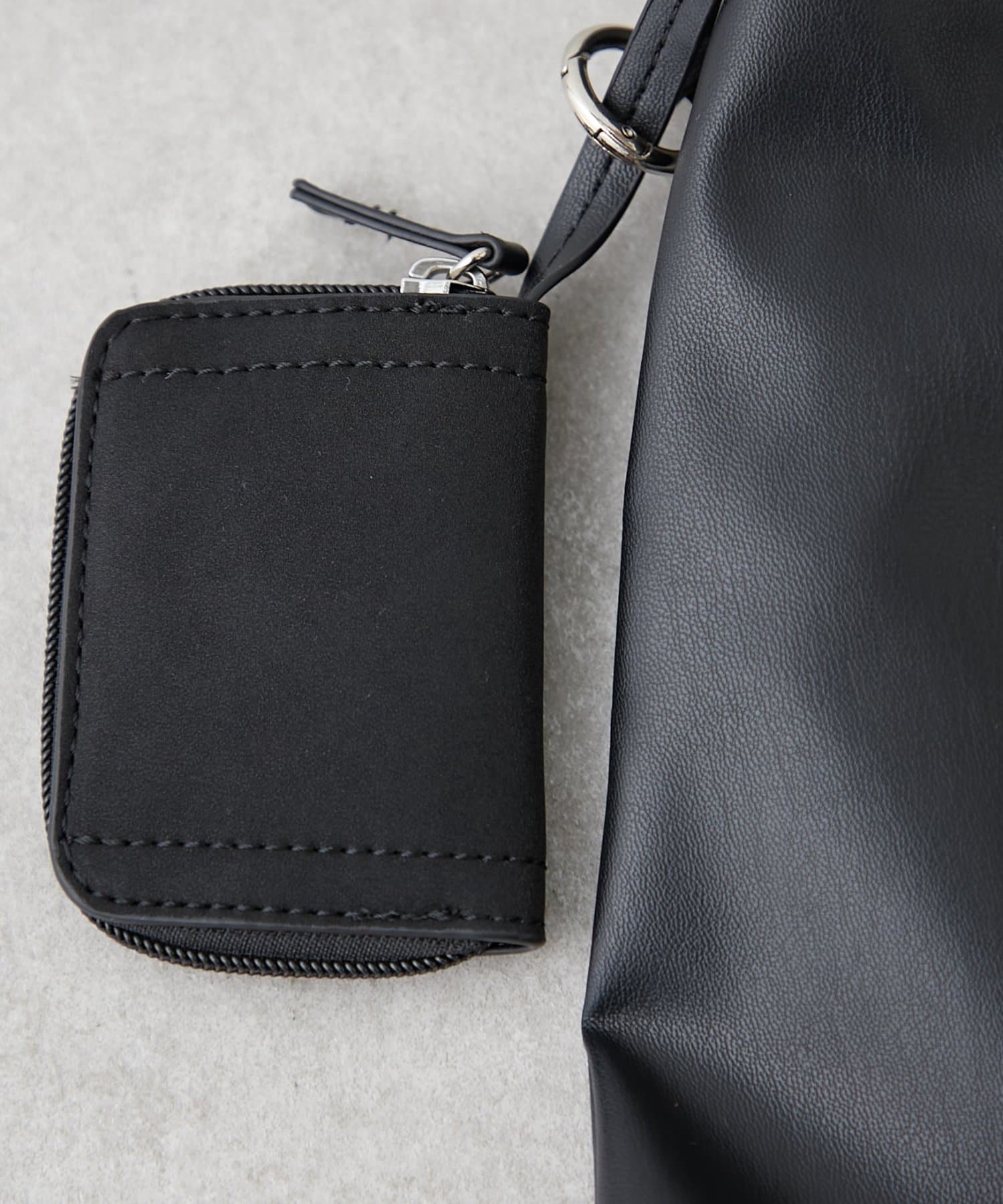 CIAOPANIC TYPY(チャオパニックティピー) ポーチチャーム付きA4サイズBAG