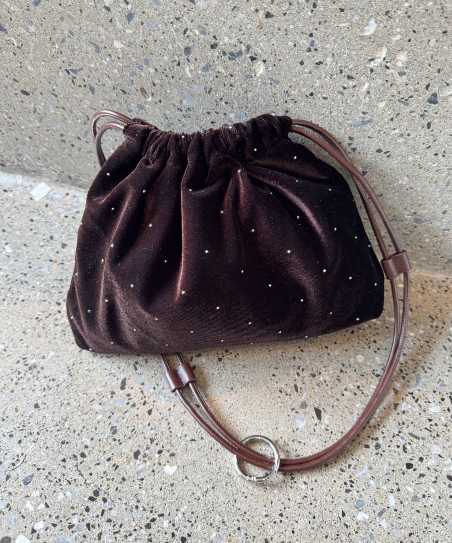 カラビナ付きベロアスタッズ巾着BAG | CIAOPANIC TYPY(チャオ