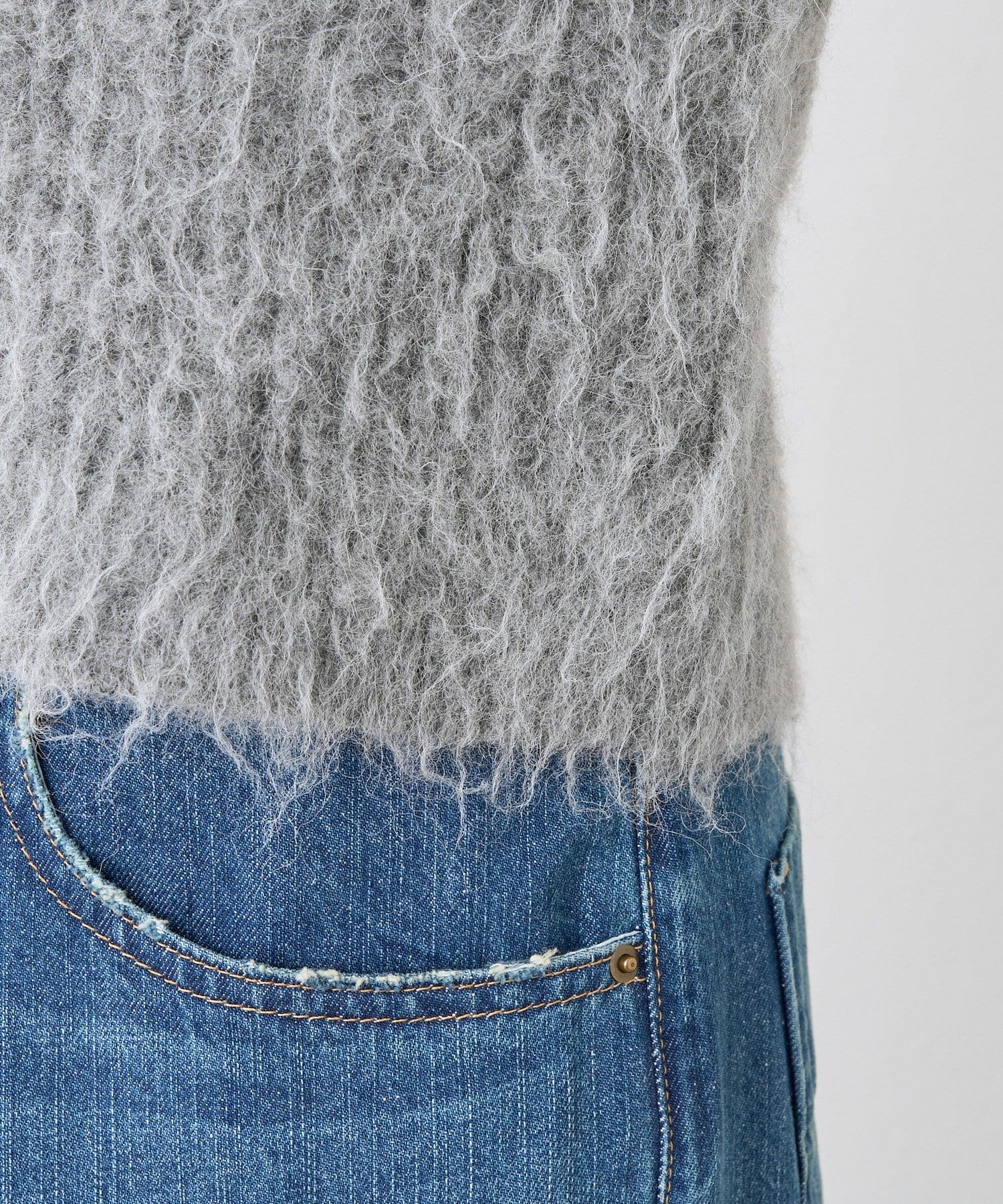 RIVE DROITE(リヴドロワ) 【ふんわり柔らか】ヘアリーショートカーディガン