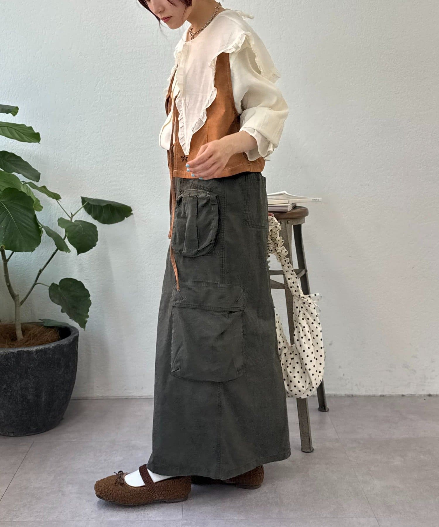 w closet(ダブルクローゼット) 【25AW】フラワースエードベスト