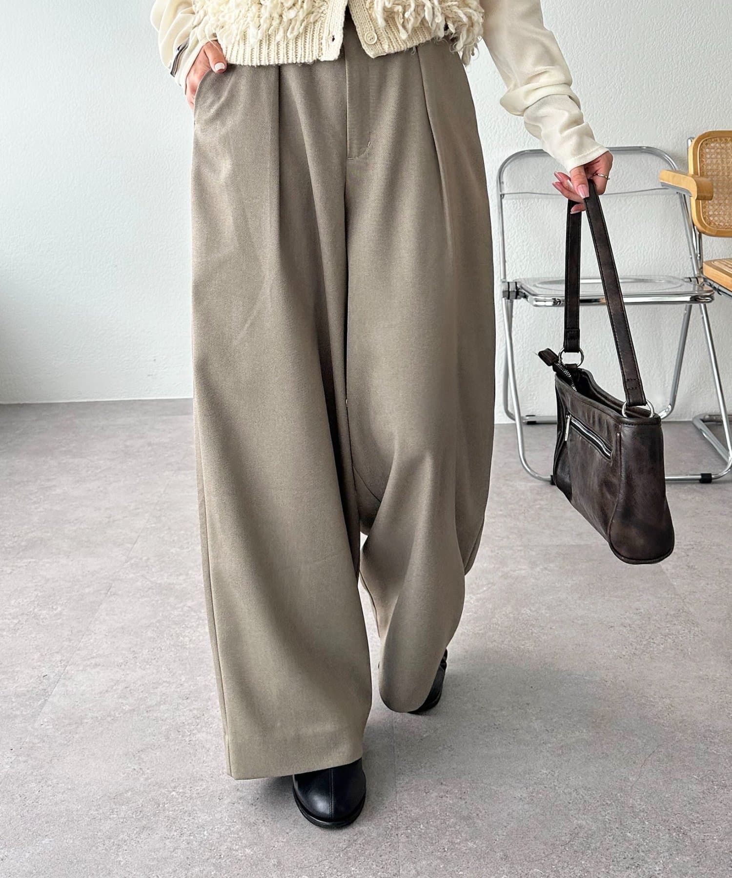 ユニセックス】カルゼタックワイドパンツ | DISCOAT(ディスコート