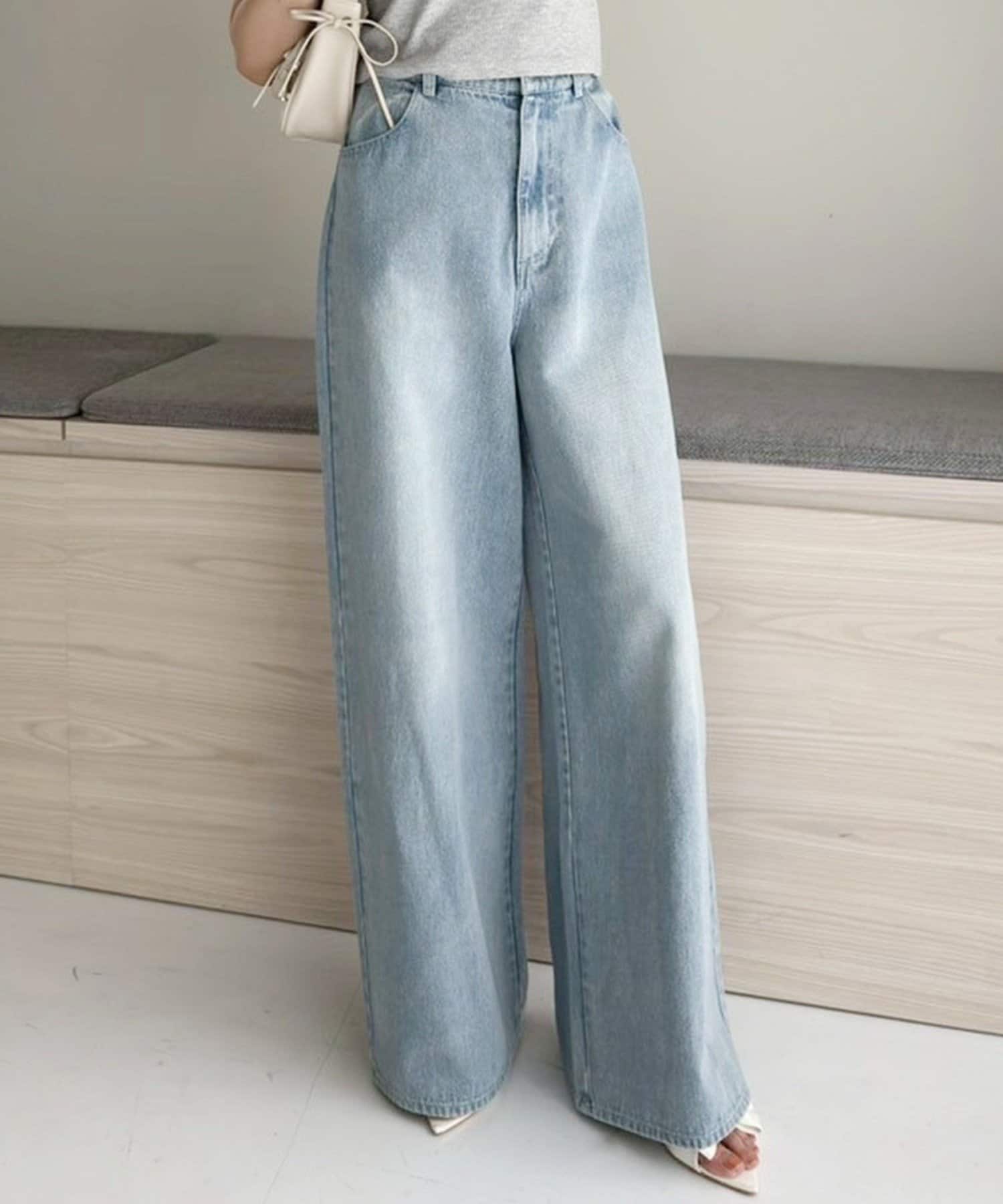 ※サイズ表記について1＝Sサイズ2＝Mサイズ総丈S＝93.5cmM＝98cm~NICECLAUP 2025 Summer Collection~やや腰上のハイウエストでウエストまわりをスッキリとみせ、