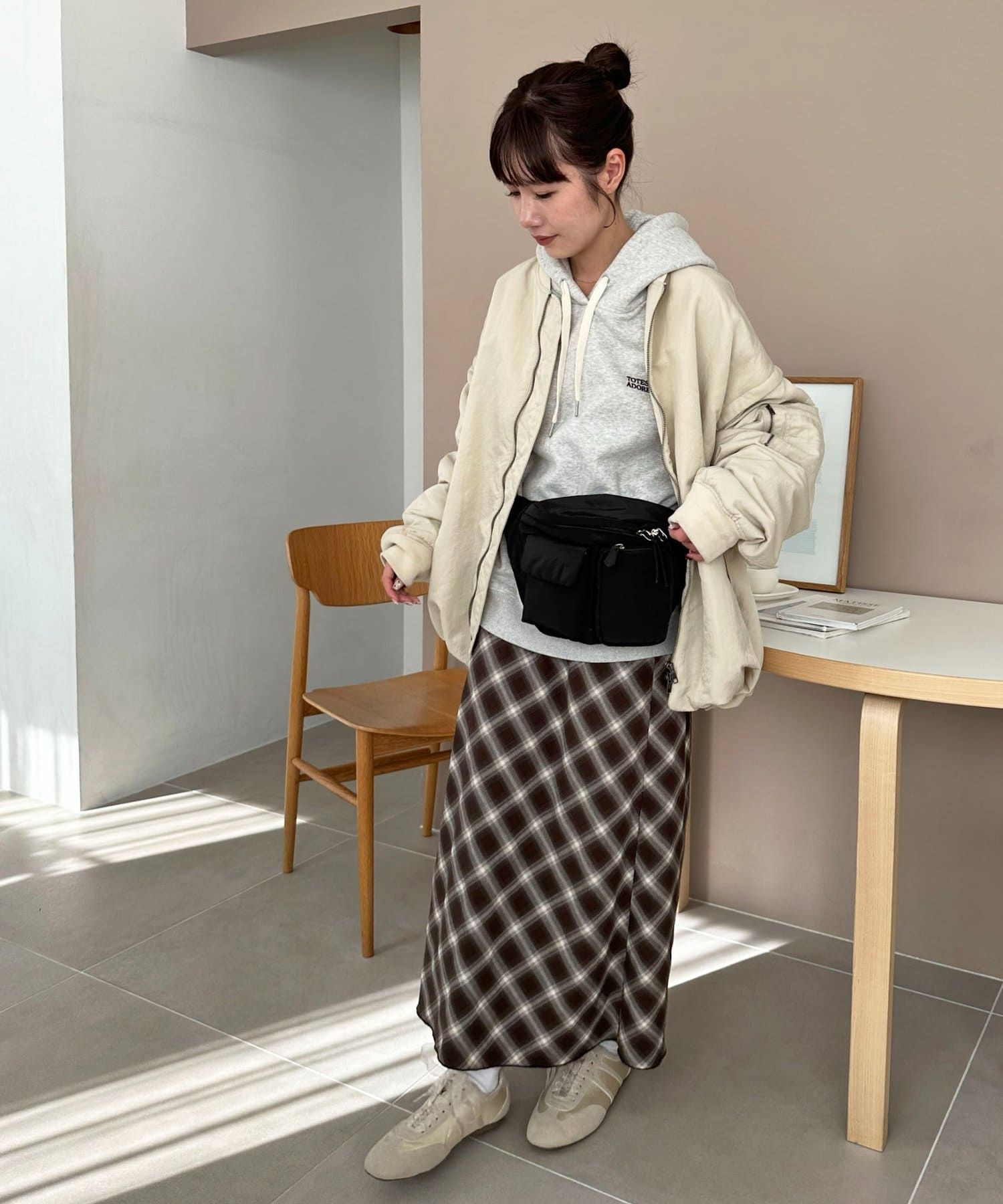 DISCOAT(ディスコート) 12/11(金)12：00～【SS先行カラー登場♪】スエード調サテンバレエスニーカー《詳細動画あり》